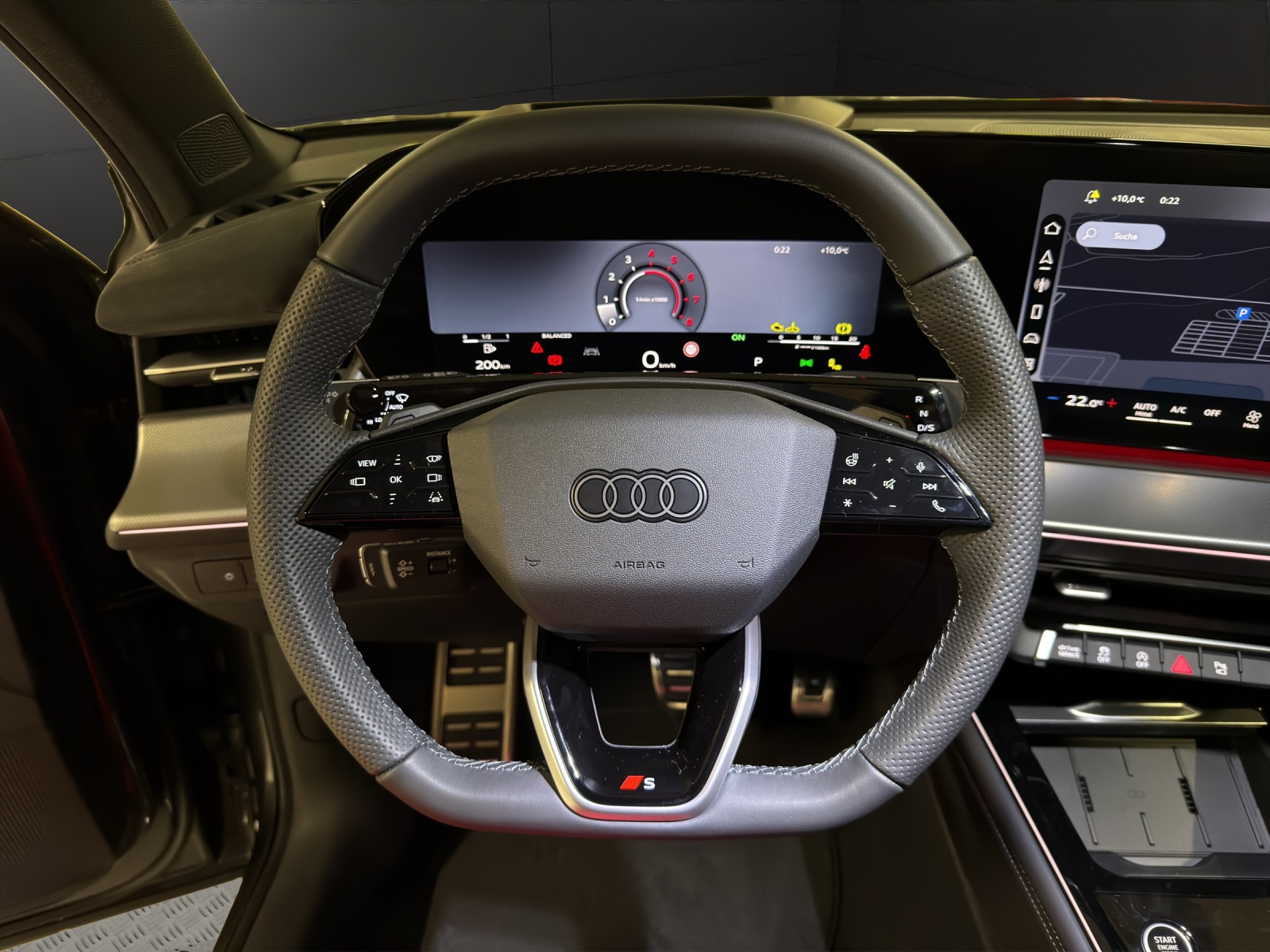 AUDI Q3 SUV TFSI quattro 195 kW S tronic-image-8
