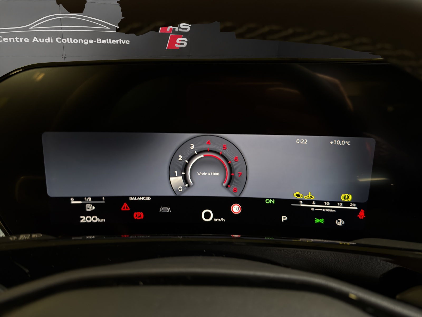AUDI Q3 SUV TFSI quattro 195 kW S tronic-image-9