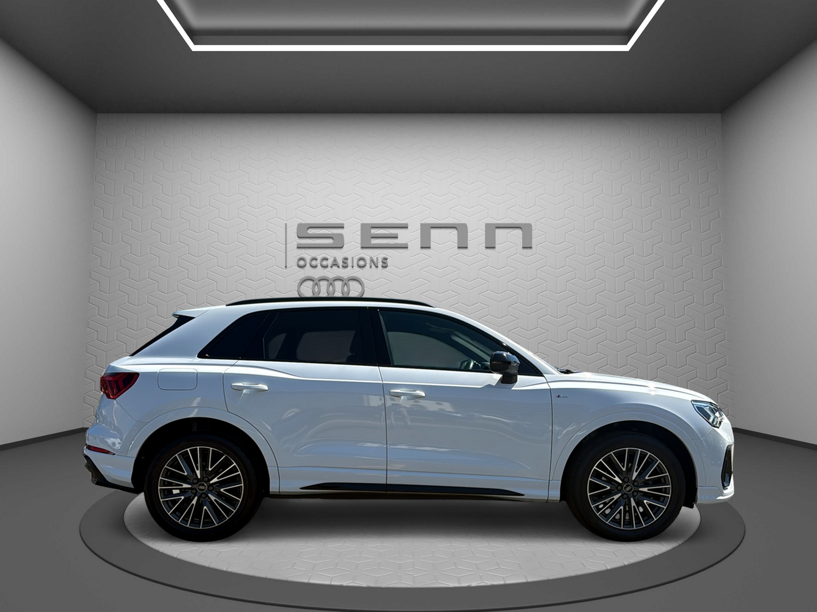 AUDI Q3 35 TFSI S line Attraction S-tronic-image-6