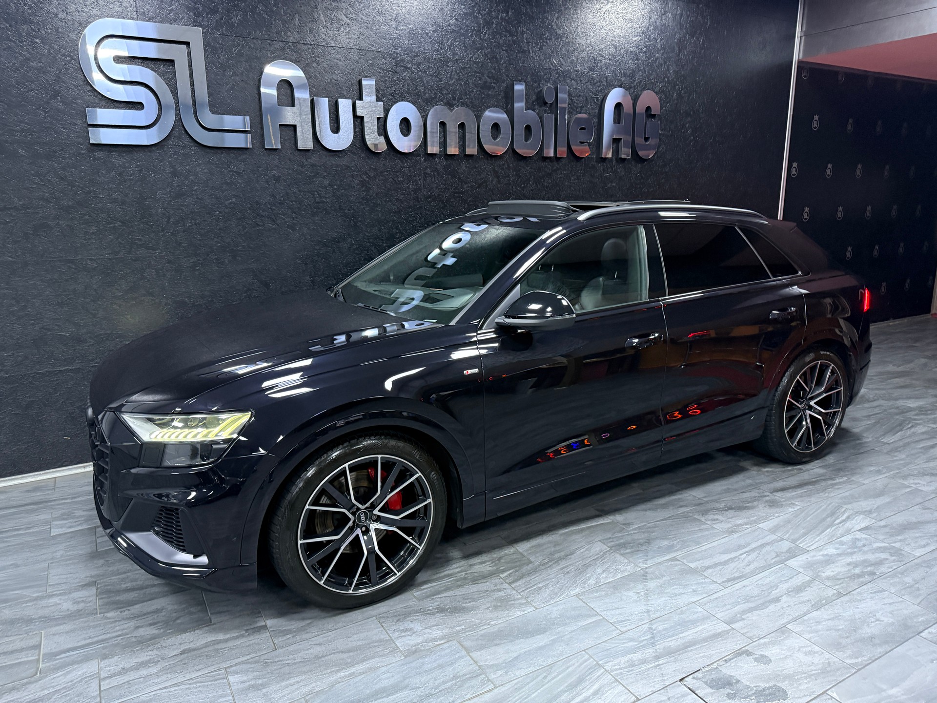 AUDI Q8 50 TDI S Line quattro tiptronic-image-3