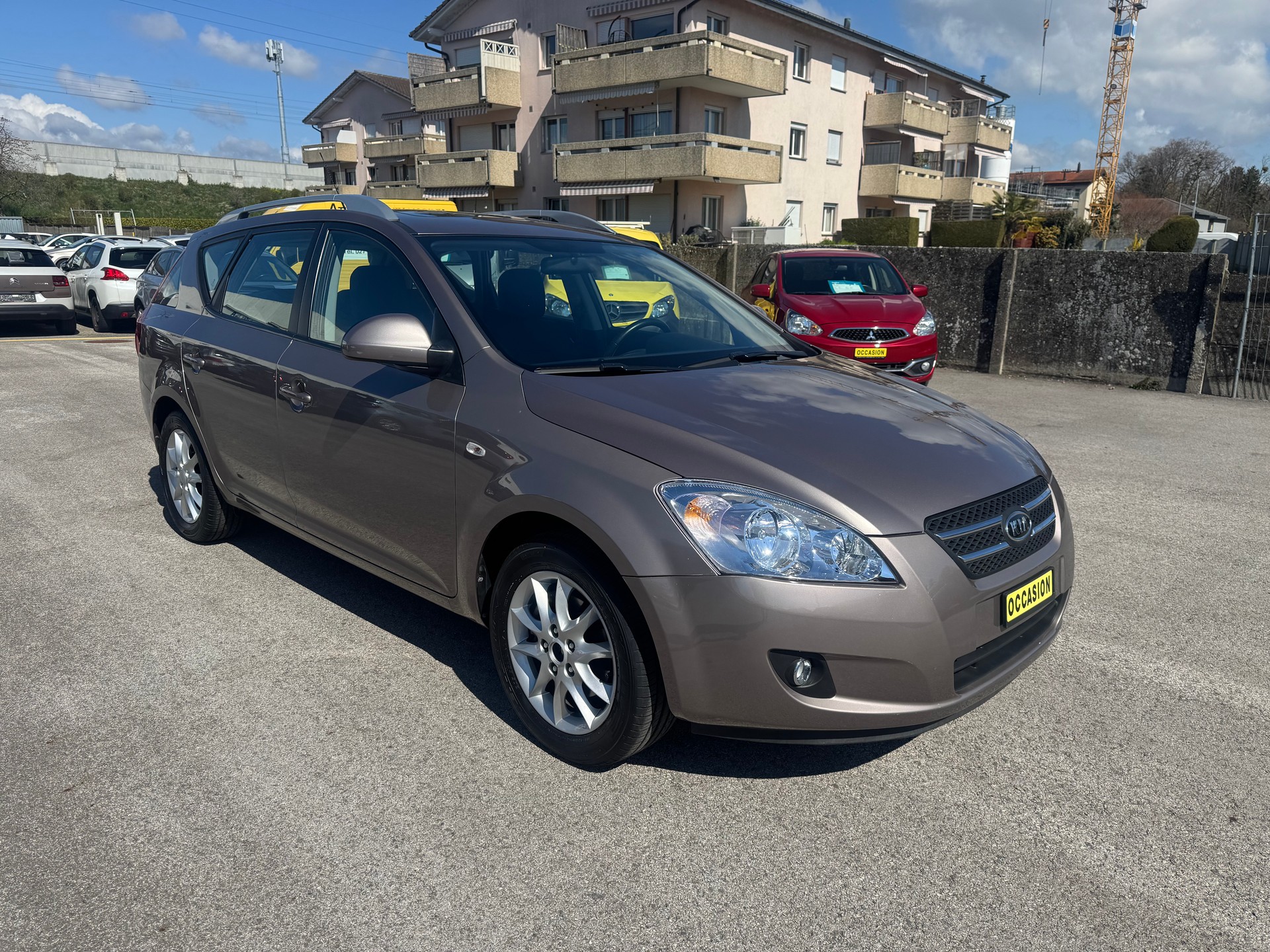 KIA Cee'd Sporty Wagon 1.6 16V Style Automatic-image-7