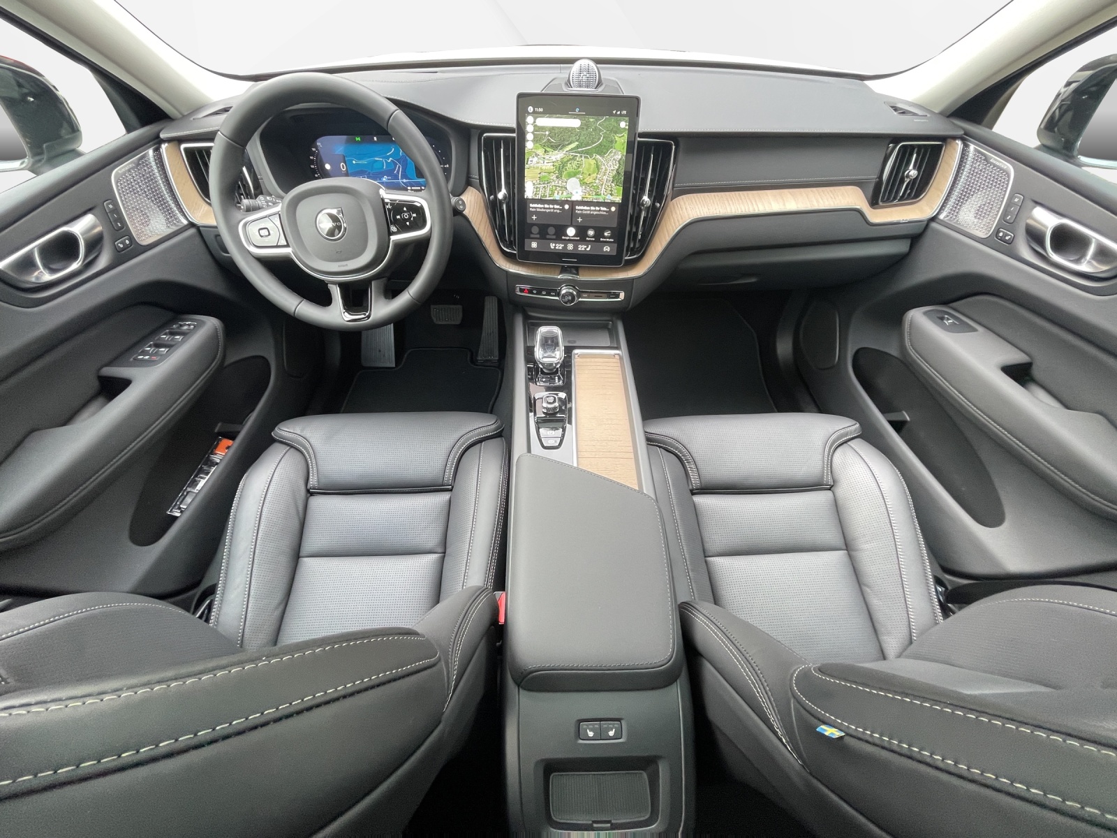 VOLVO XC60 2.0 T6 TE Ultra Dark eAWD-image-10
