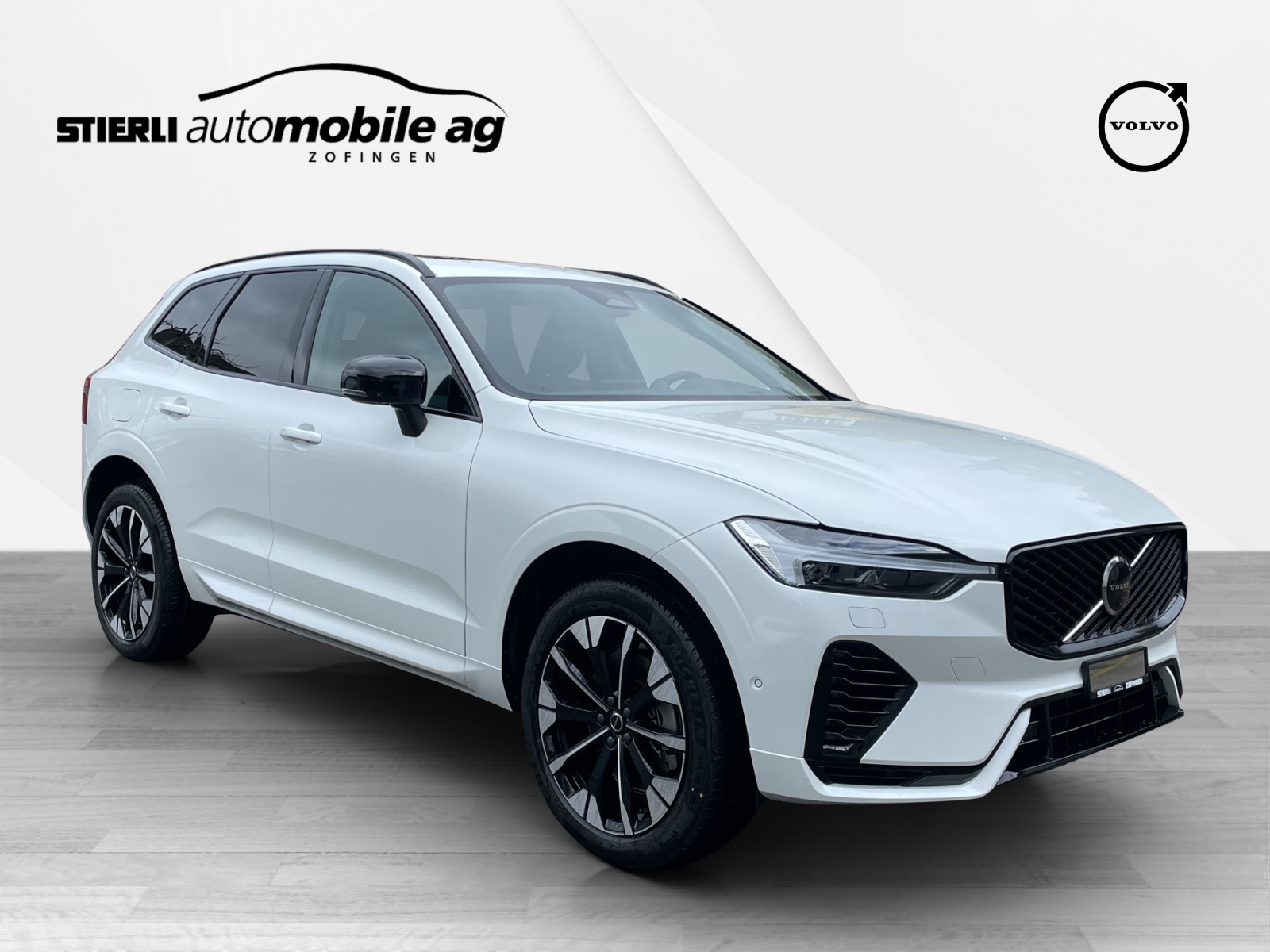 VOLVO XC60 2.0 T6 TE Ultra Dark eAWD-image-2
