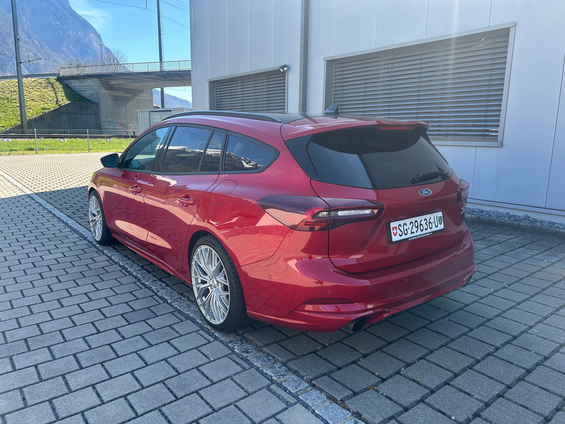 FORD Focus 2.3 ST X Automat-image-2