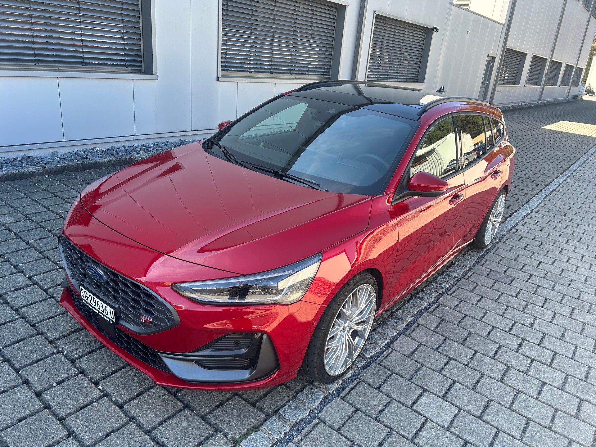 FORD Focus 2.3 ST X Automat-image-10