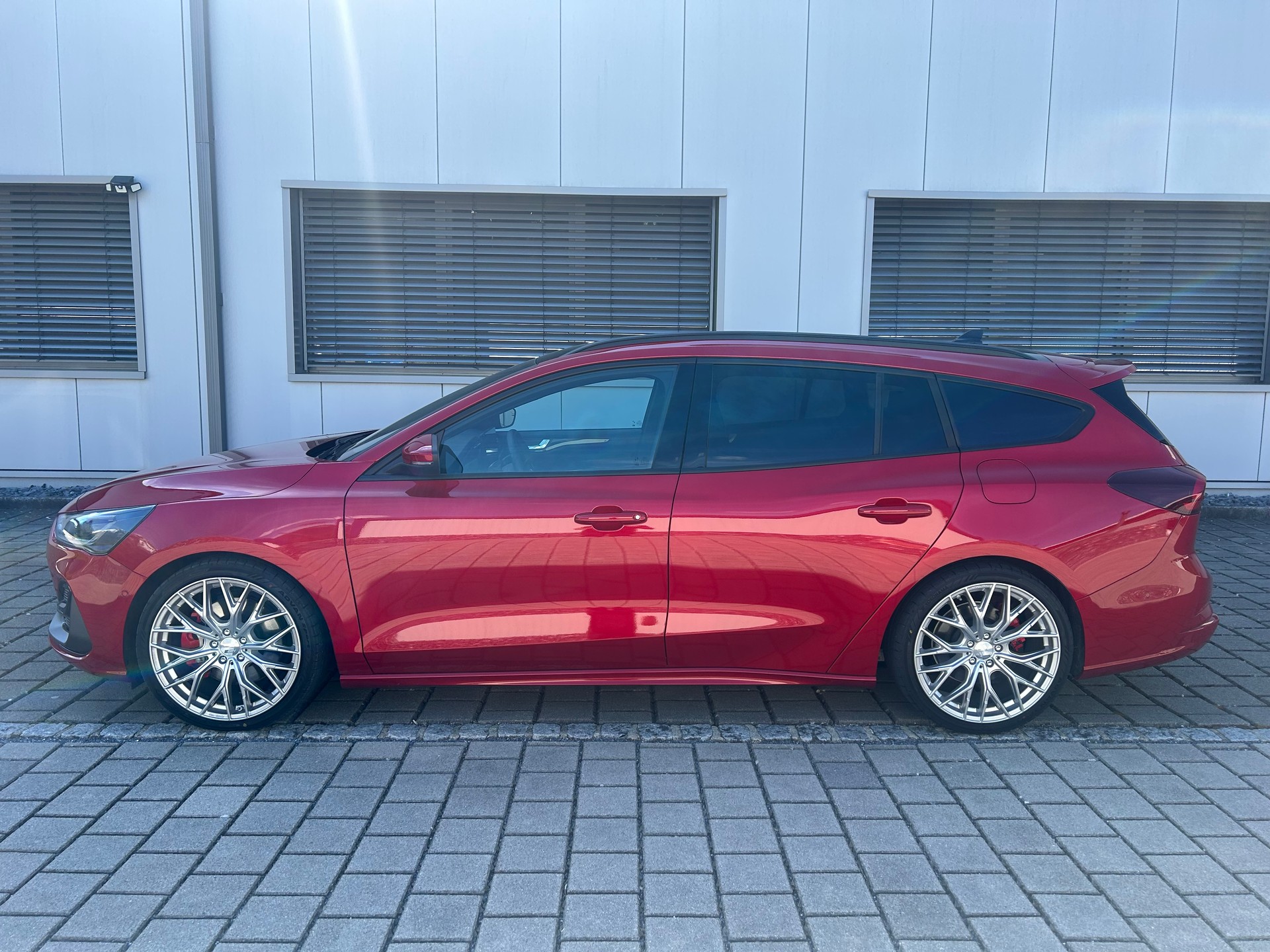 FORD Focus 2.3 ST X Automat-image-1