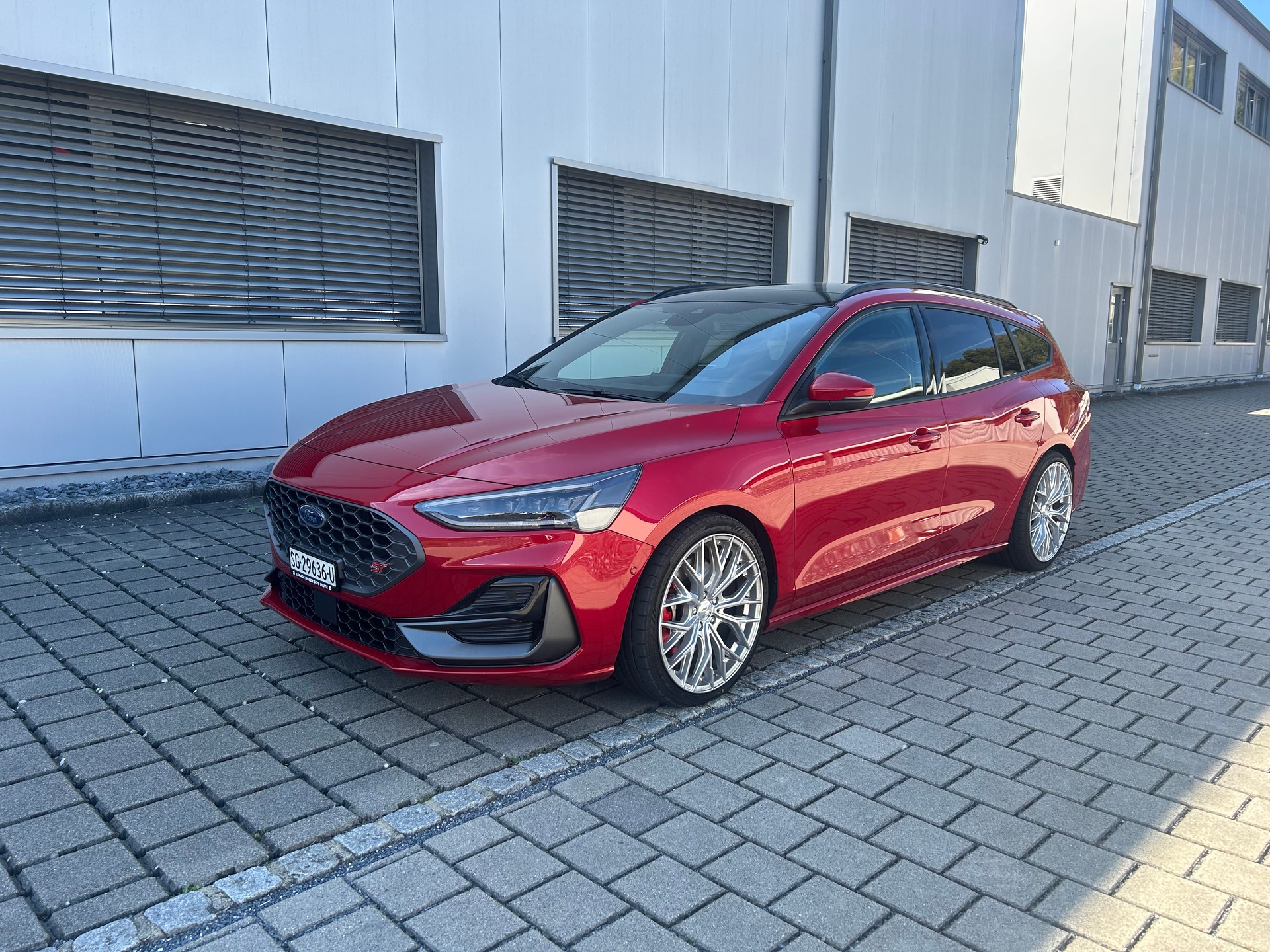FORD Focus 2.3 ST X Automat-image-0