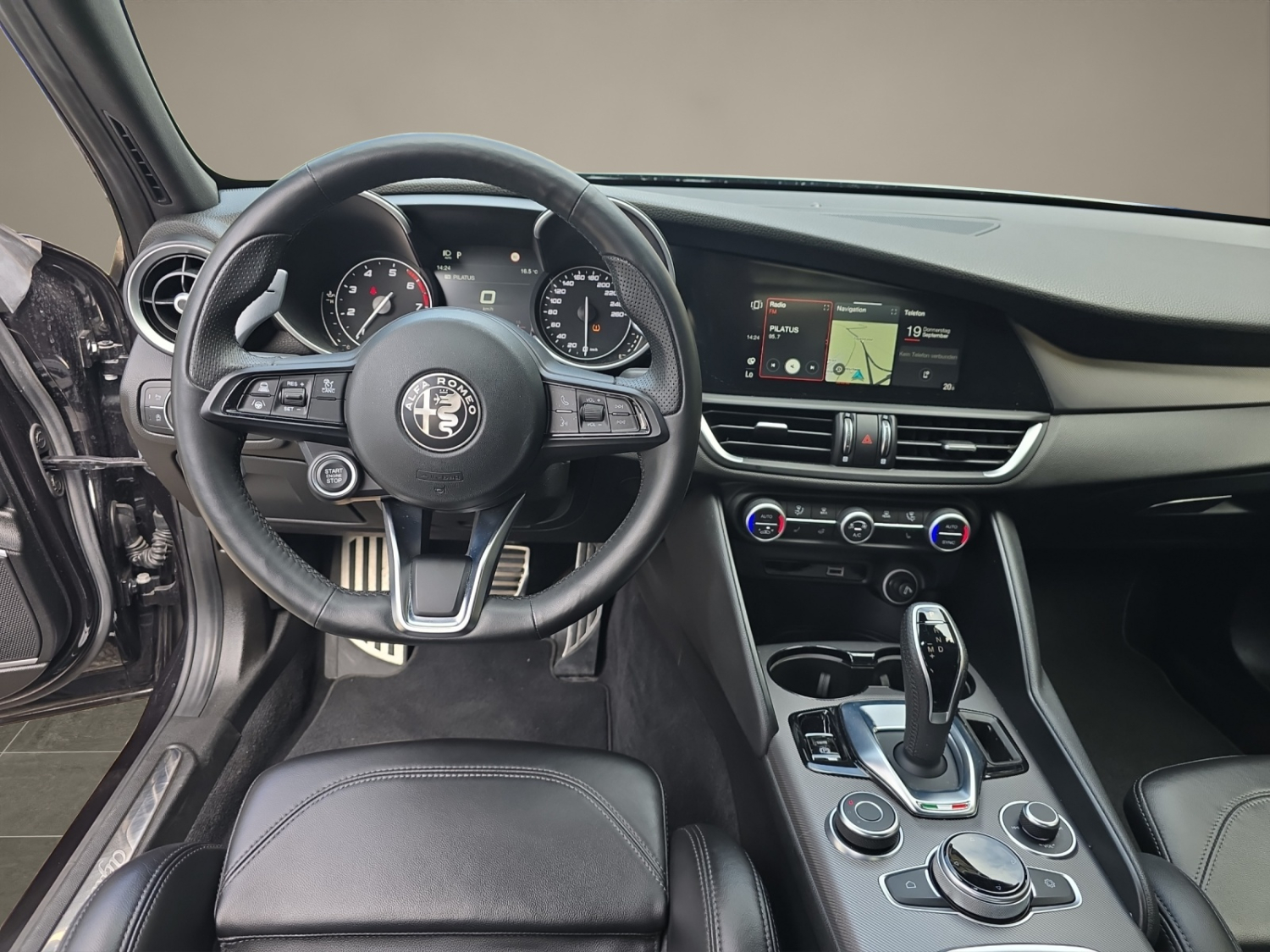 ALFA ROMEO Giulia 2.0 Q4 Veloce-image-9