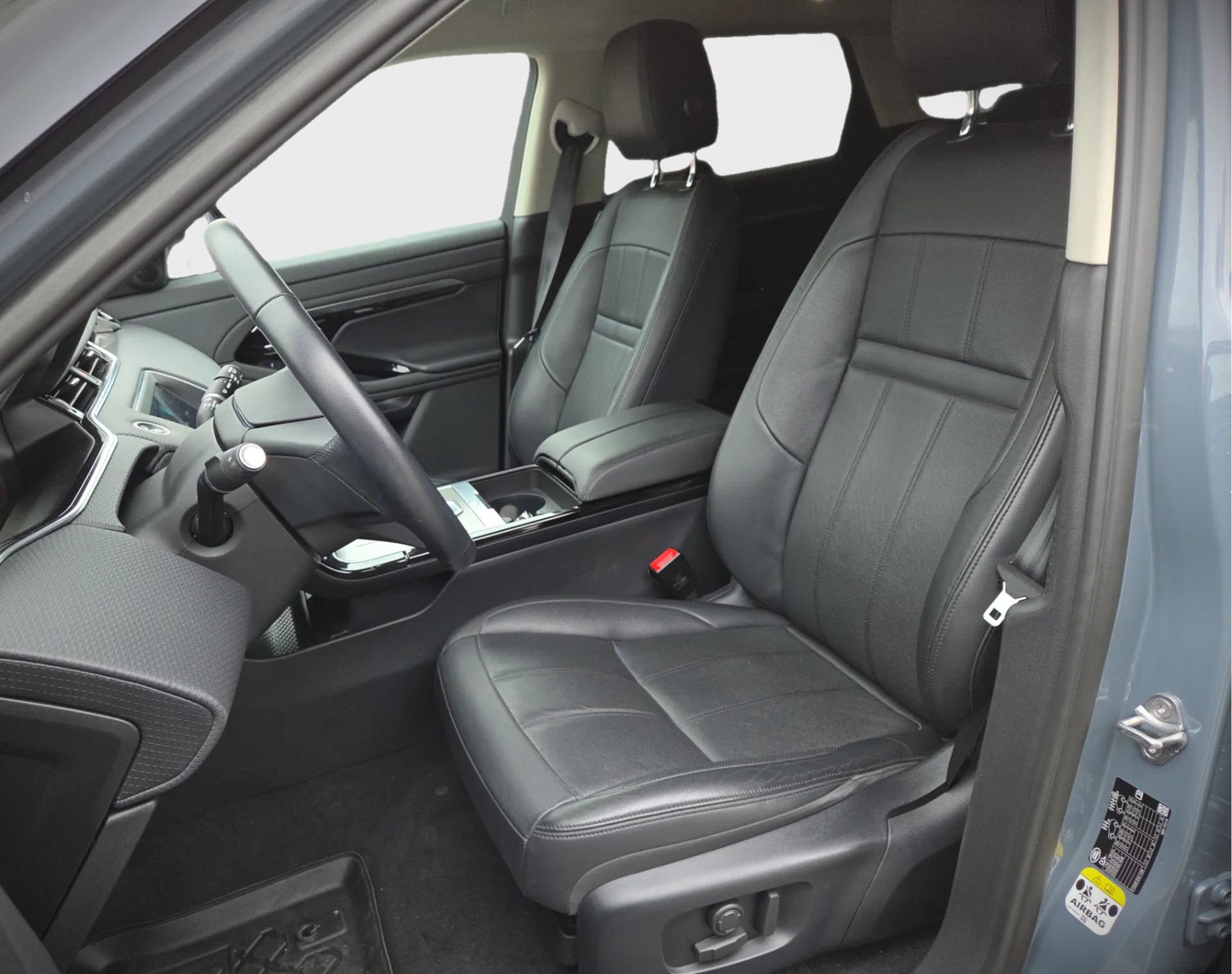 LAND ROVER Range Rover Evoque P 300e SE AT8-image-9