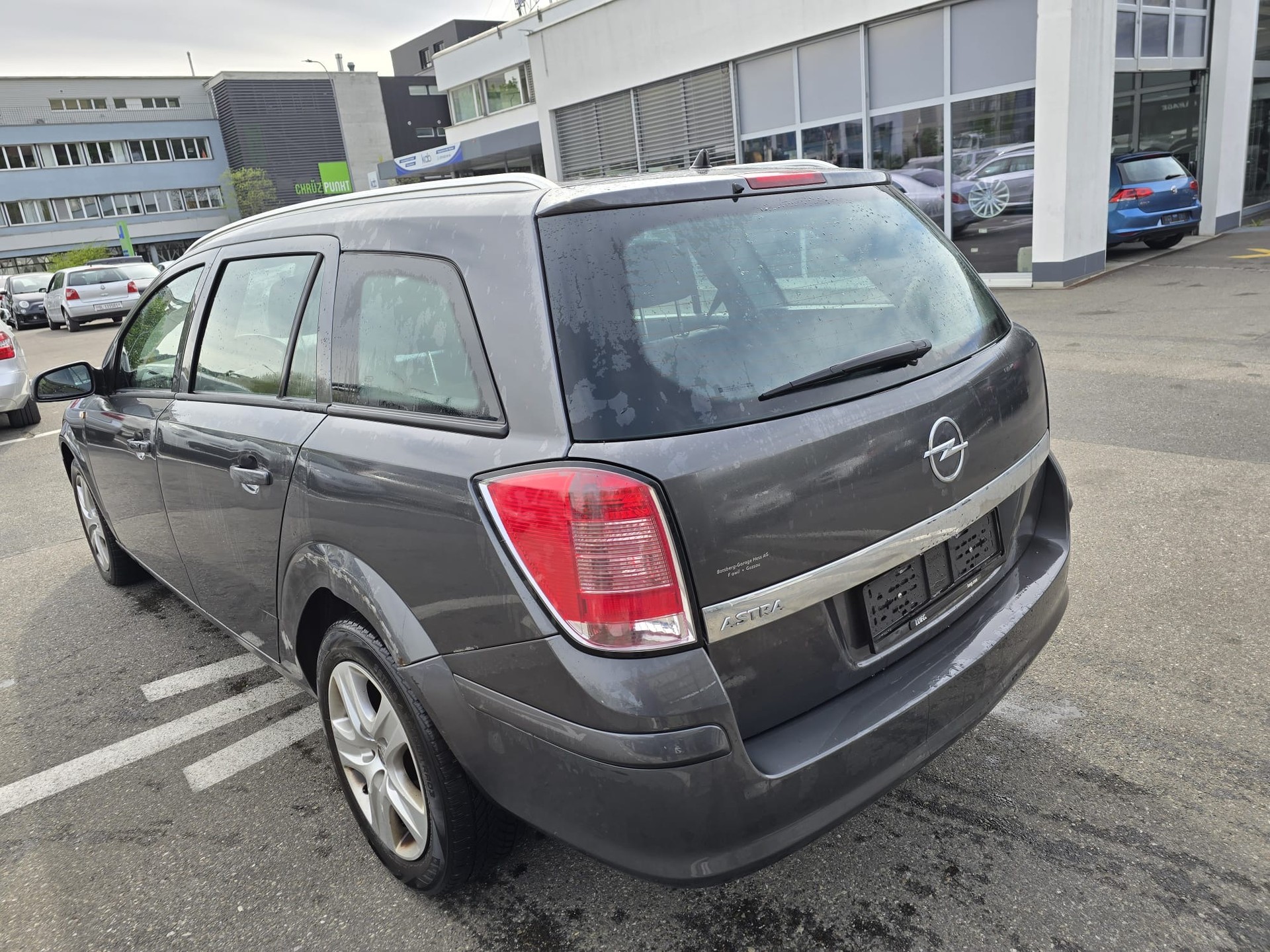OPEL Astra Caravan 1.6i 16V-image-8