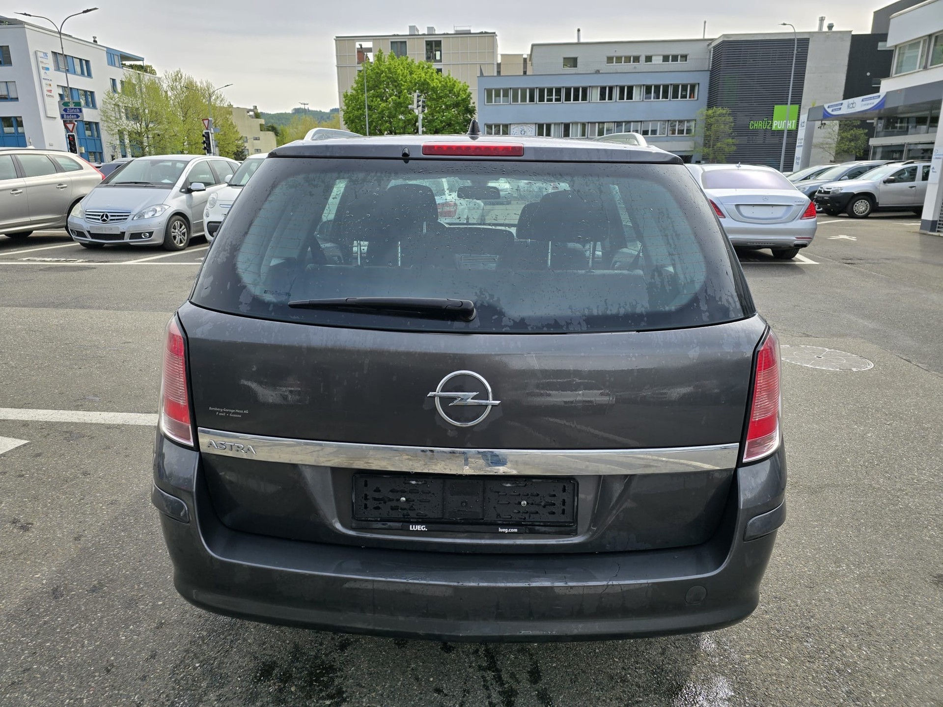 OPEL Astra Caravan 1.6i 16V-image-6