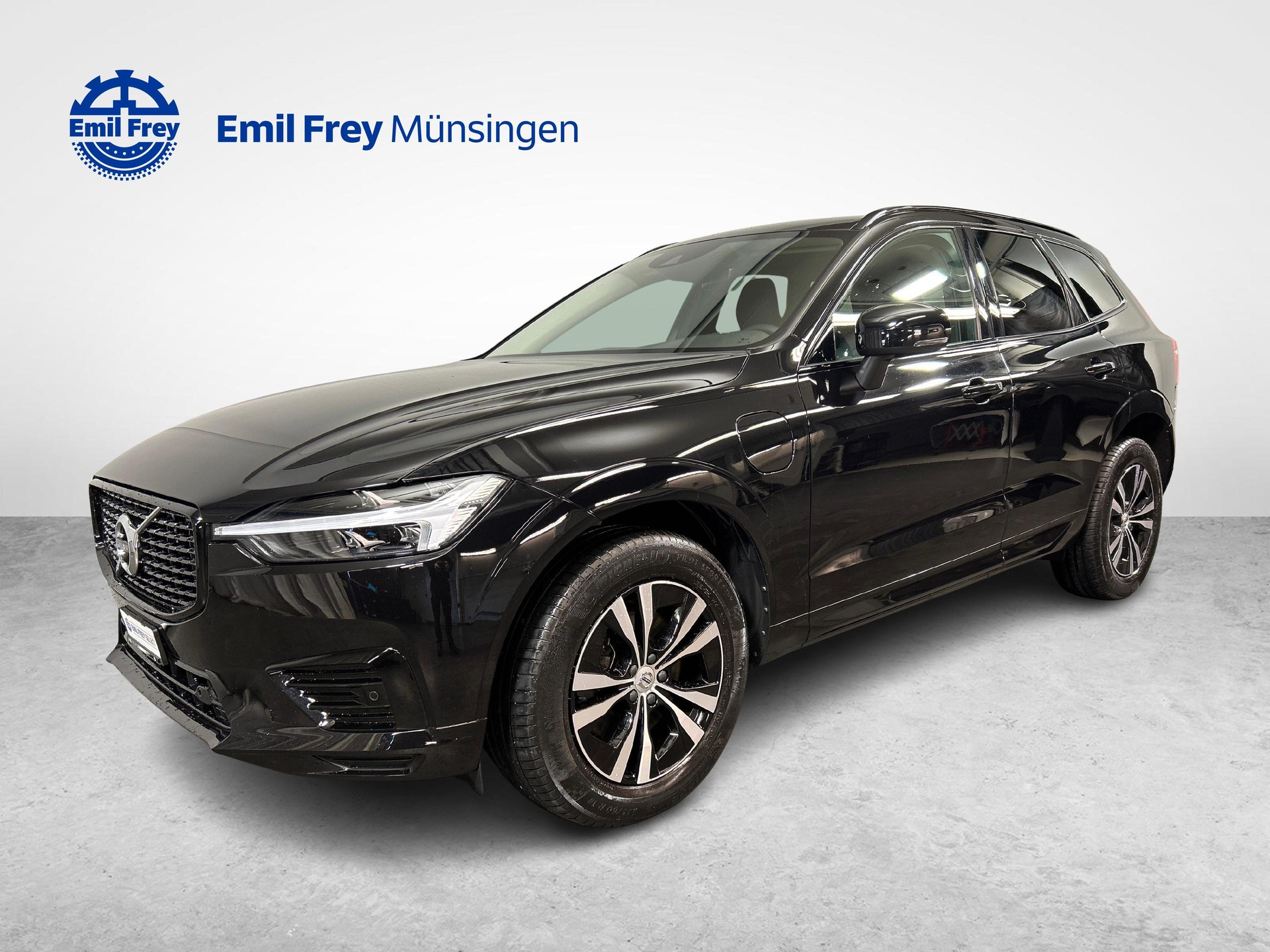 VOLVO XC60 2.0 T6 TE R-Design Expre. eAWD-image-2