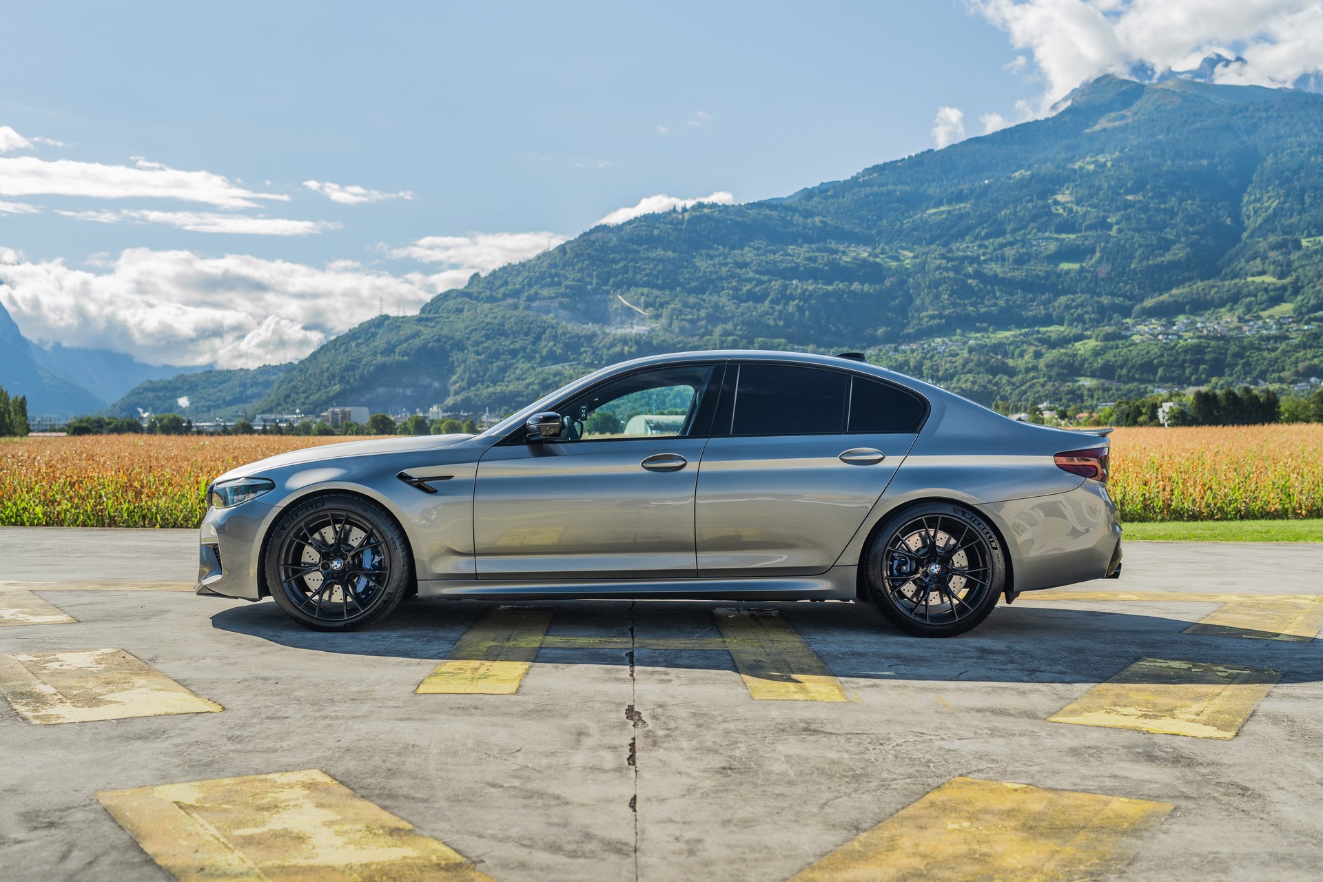 BMW M5 xDrive Competition Drivelogic-image-1