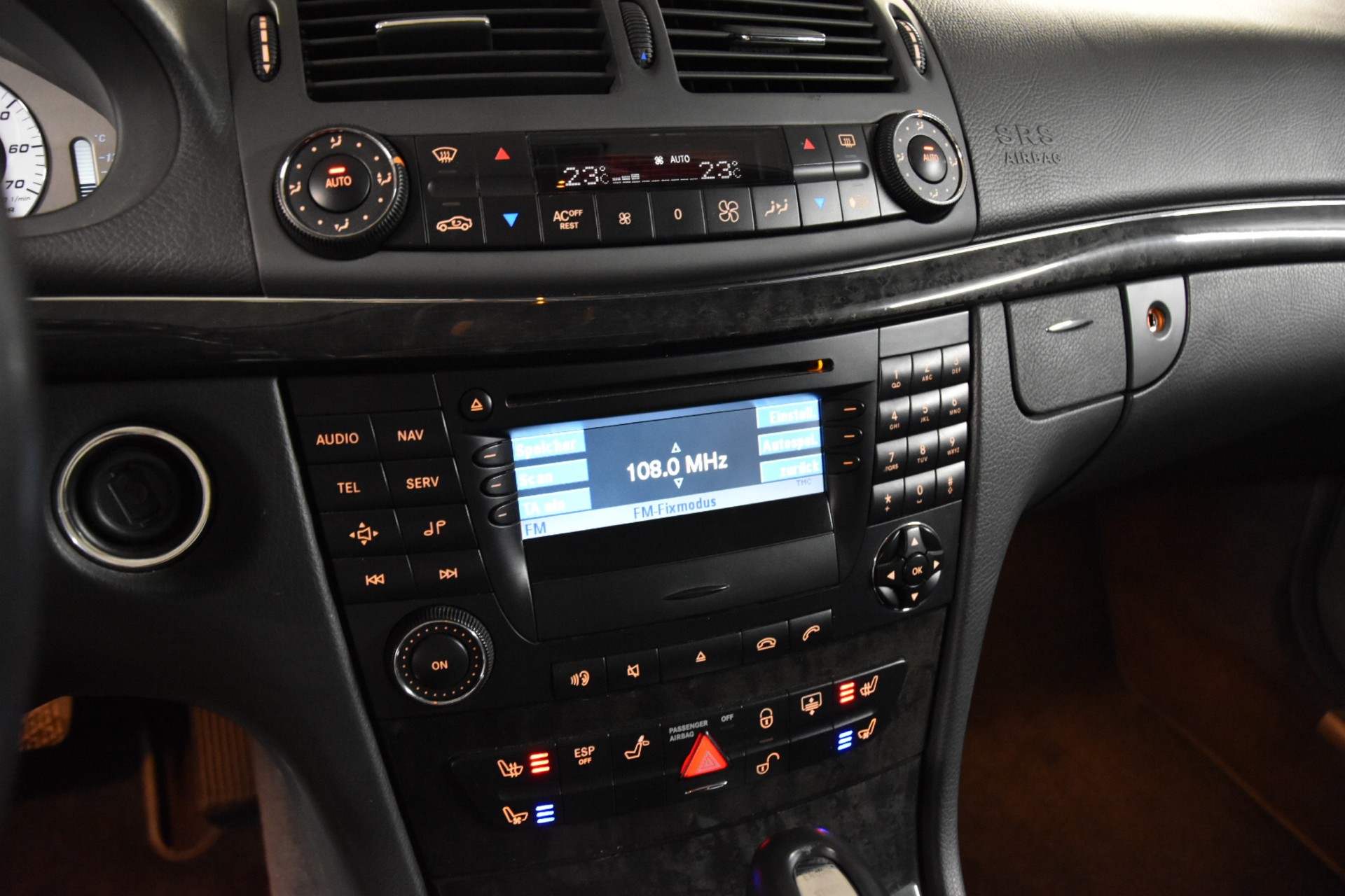 MERCEDES-BENZ E 55 AMG Avantgarde Automatic-image-20