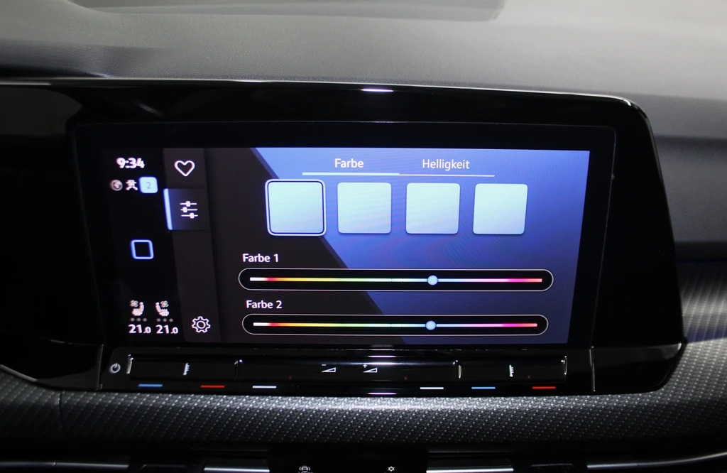 VW Golf 2.0 TSI R DSG 4Motion R Black Edition Performance Akrapovic 333PS-image-23