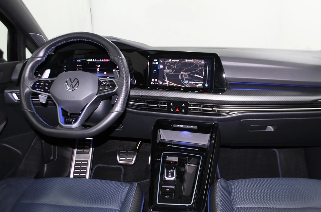 VW Golf 2.0 TSI R DSG 4Motion R Black Edition Performance Akrapovic 333PS-image-12