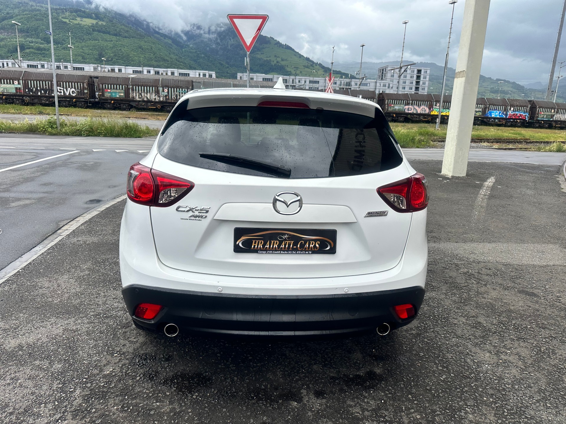 MAZDA CX-5 2.2 D Ambition AWD Automatic-image-5