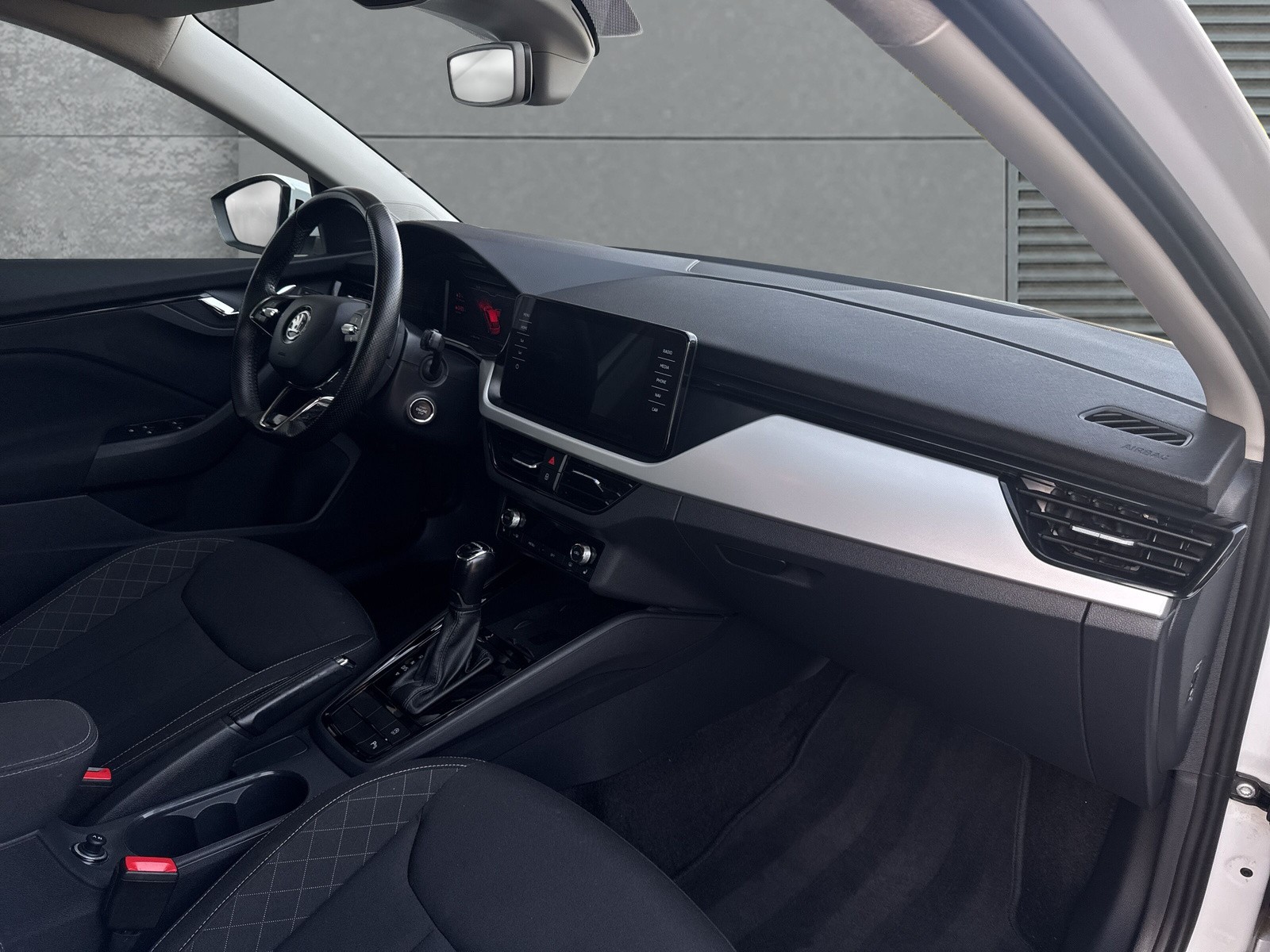 SKODA Scala 1.5 TSI ACT Drive 125 DSG-image-10