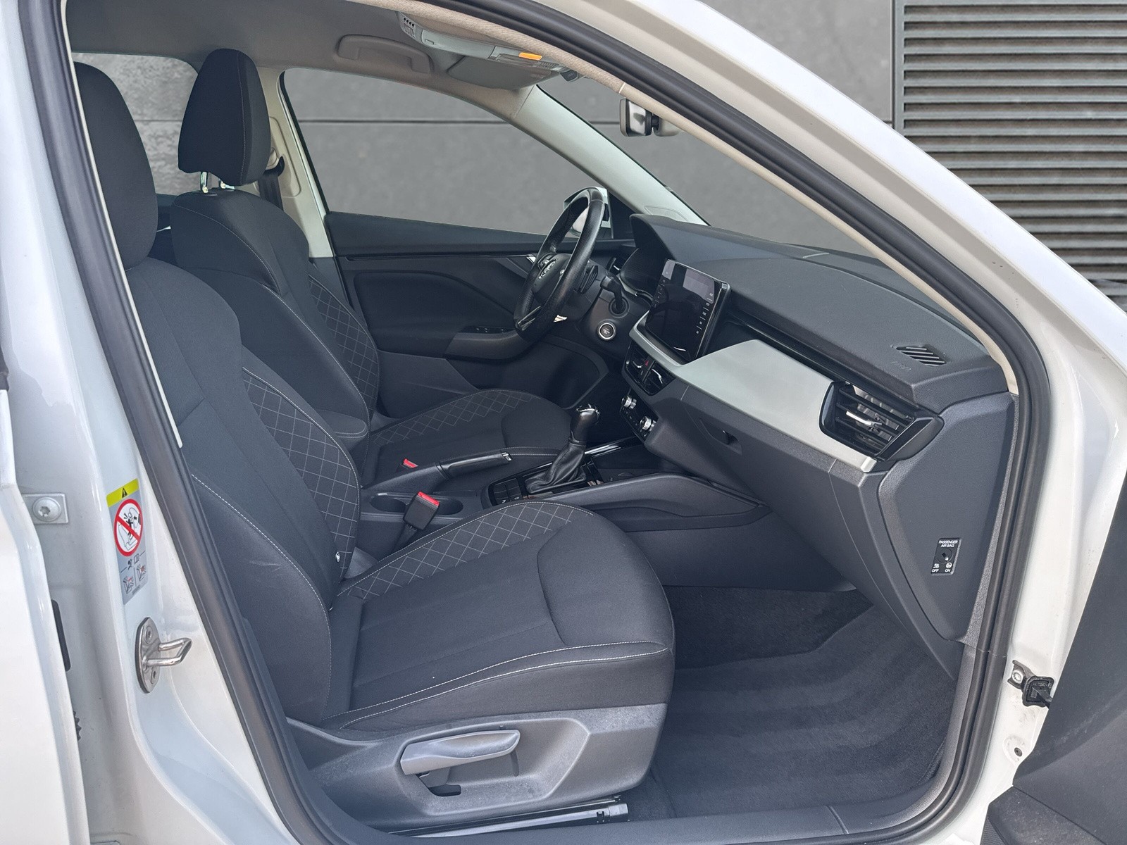 SKODA Scala 1.5 TSI ACT Drive 125 DSG-image-8
