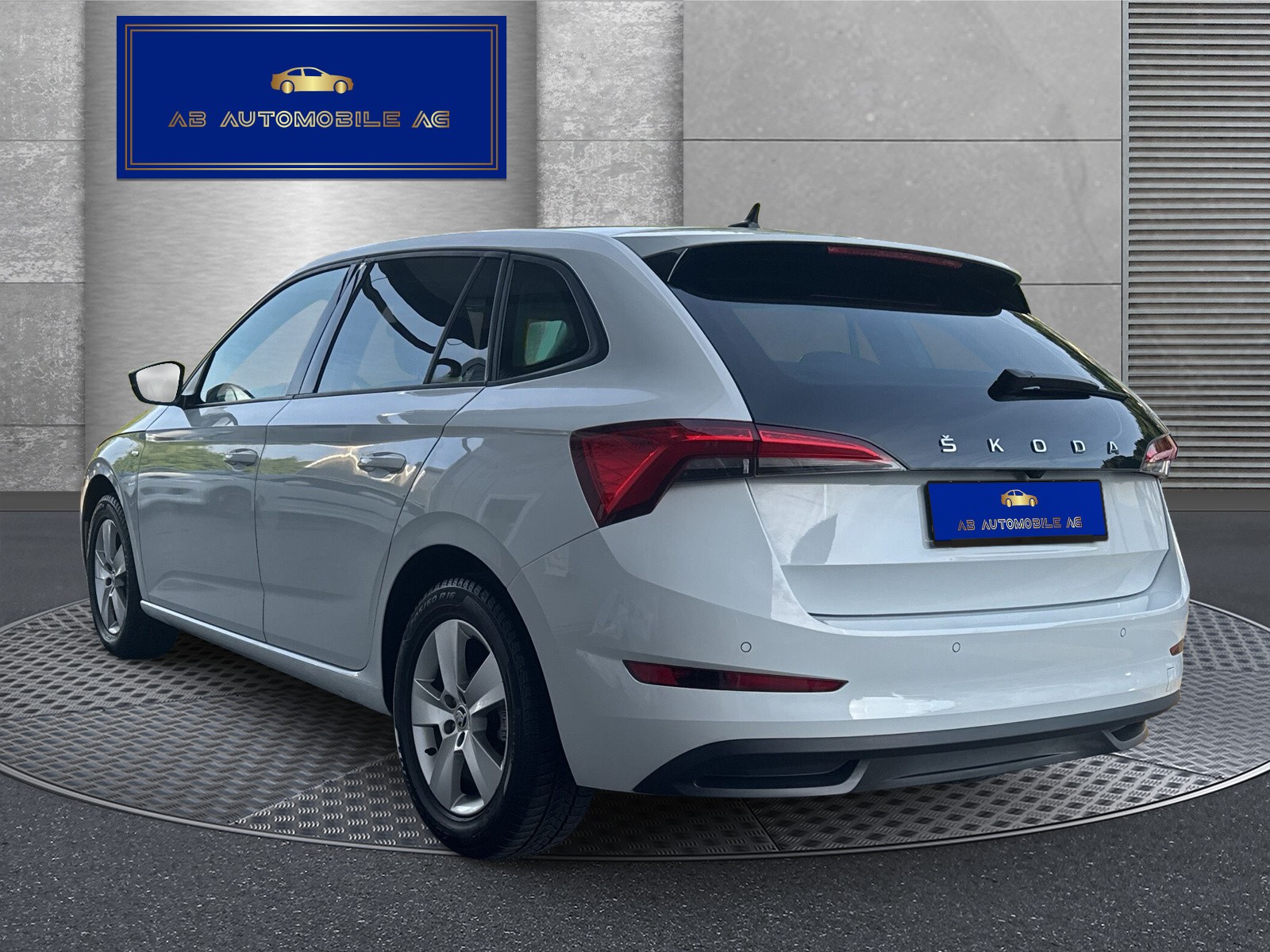 SKODA Scala 1.5 TSI ACT Drive 125 DSG-image-3
