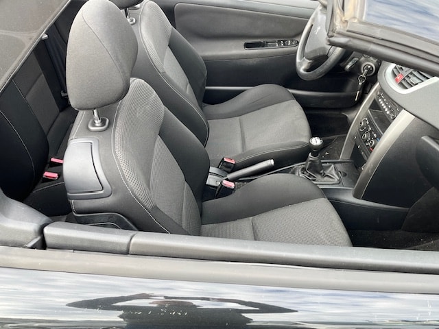 PEUGEOT 207 CC 1.6 16V Allure-image-12