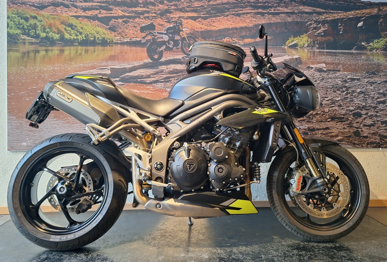 TRIUMPH Speed Triple RS 1050 ABS