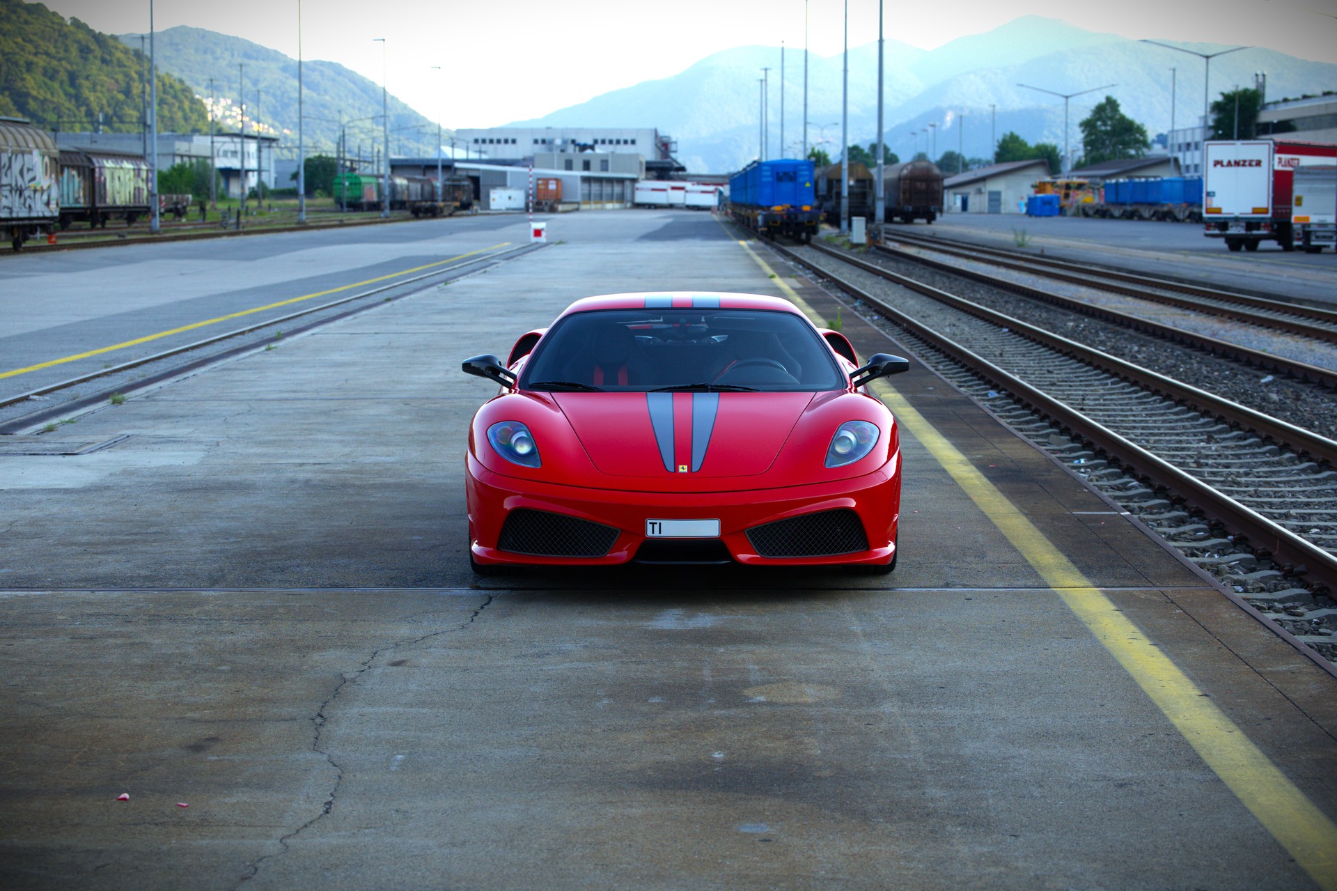 FERRARI 4.3 Scuderia