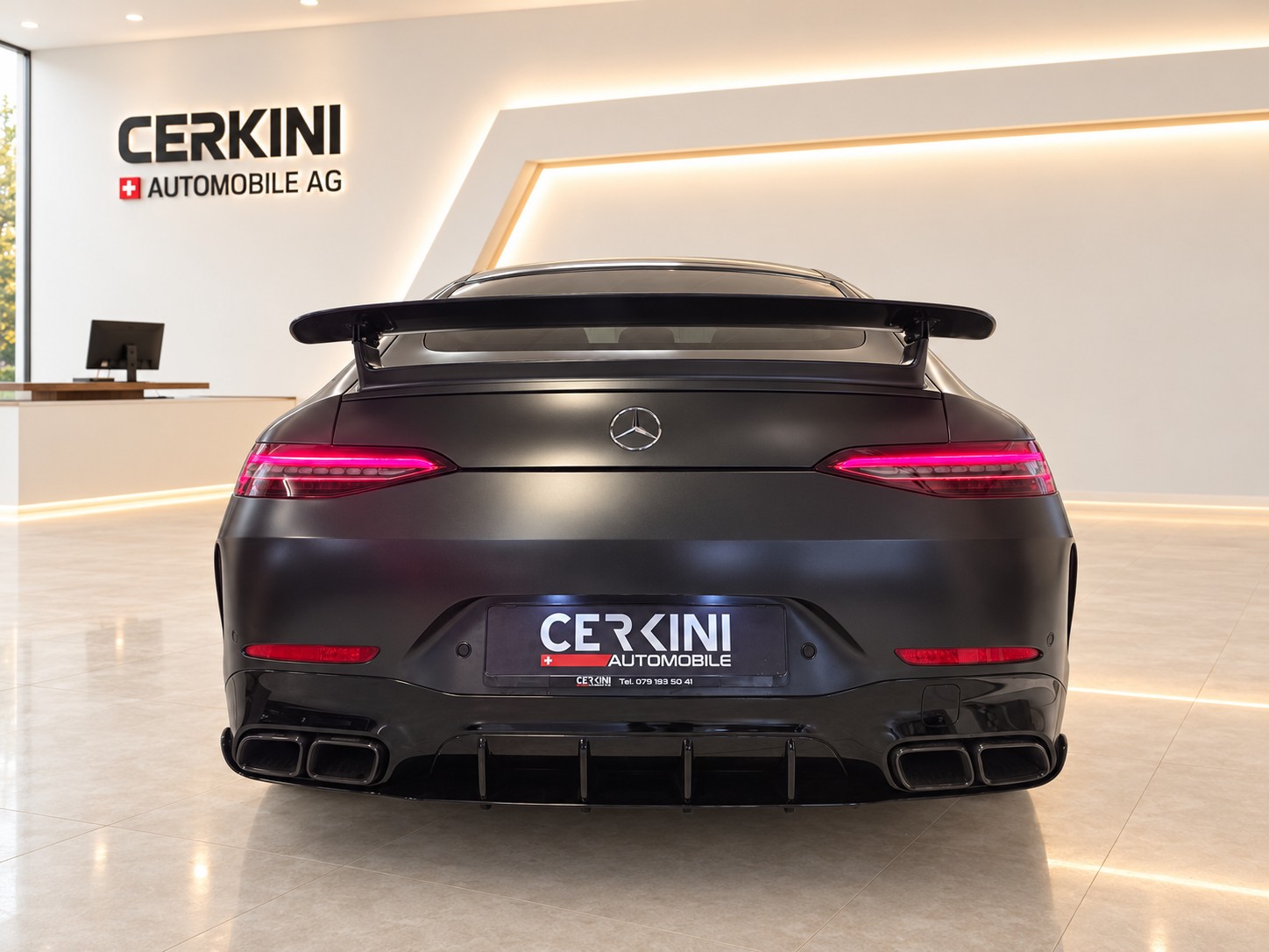 MERCEDES-BENZ AMG GT 4 63 S 4Matic+ Speedshift MCT * CH Fahrzeug * Sonderlackierung * Gratis Service *-showroom-element-1