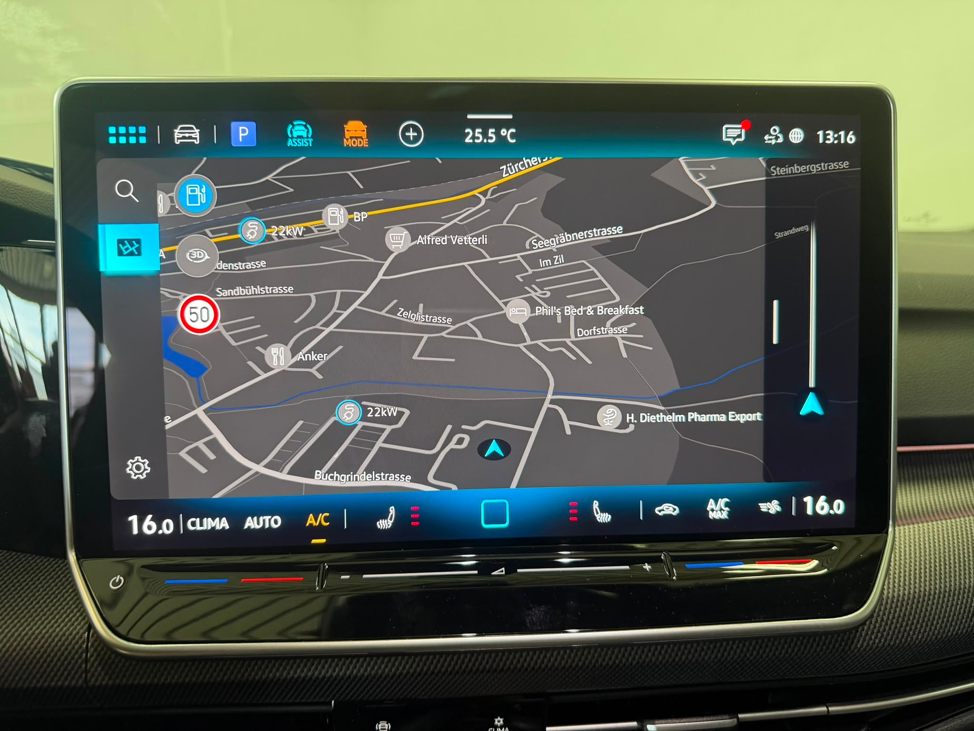 VW Golf 2.0 TSI R-Line DSG 4 Motion-image-11
