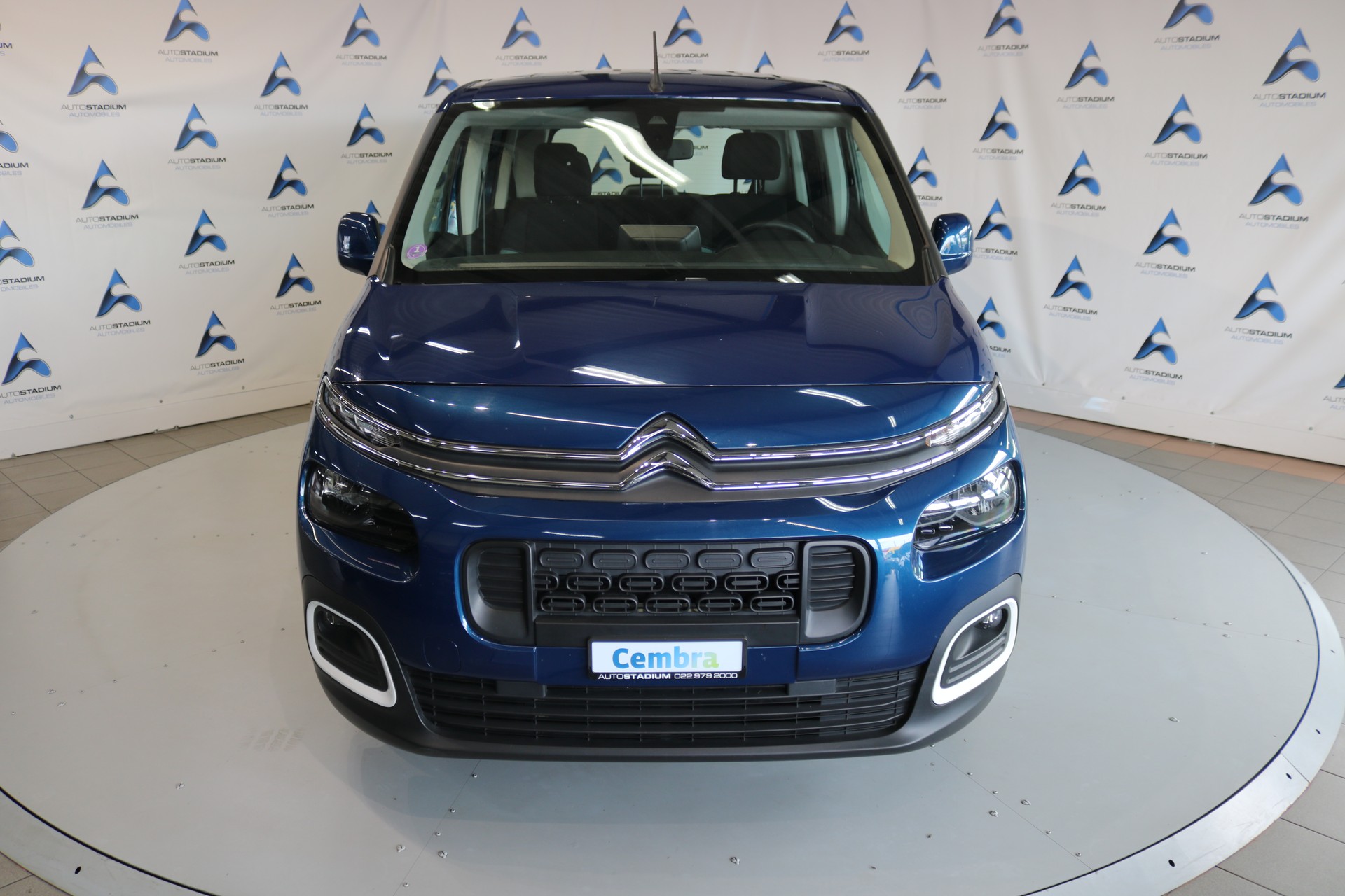CITROEN Berlingo Feel Pack EAT8-image-11