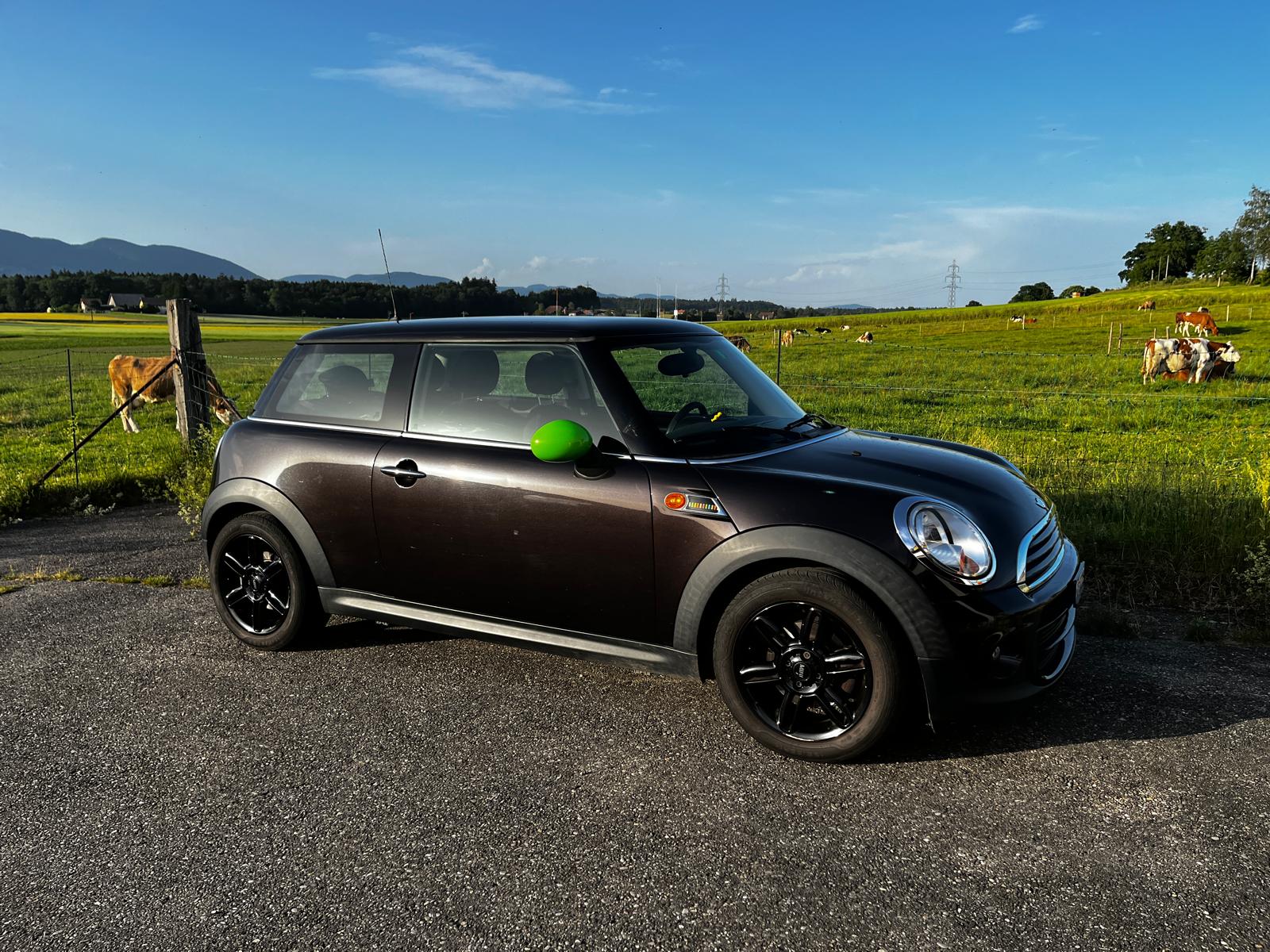 MINI 1.6i One-image-0