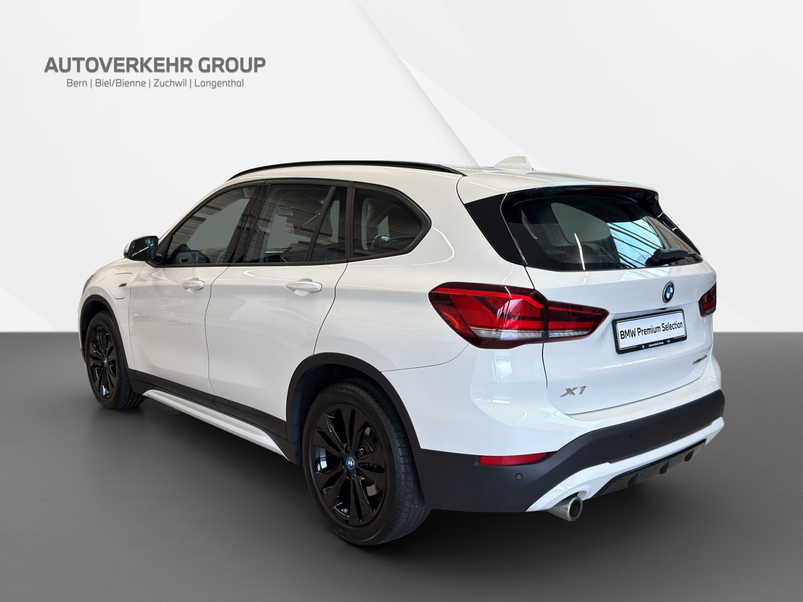 BMW X1 xDrive 25e Sport Line-image-3