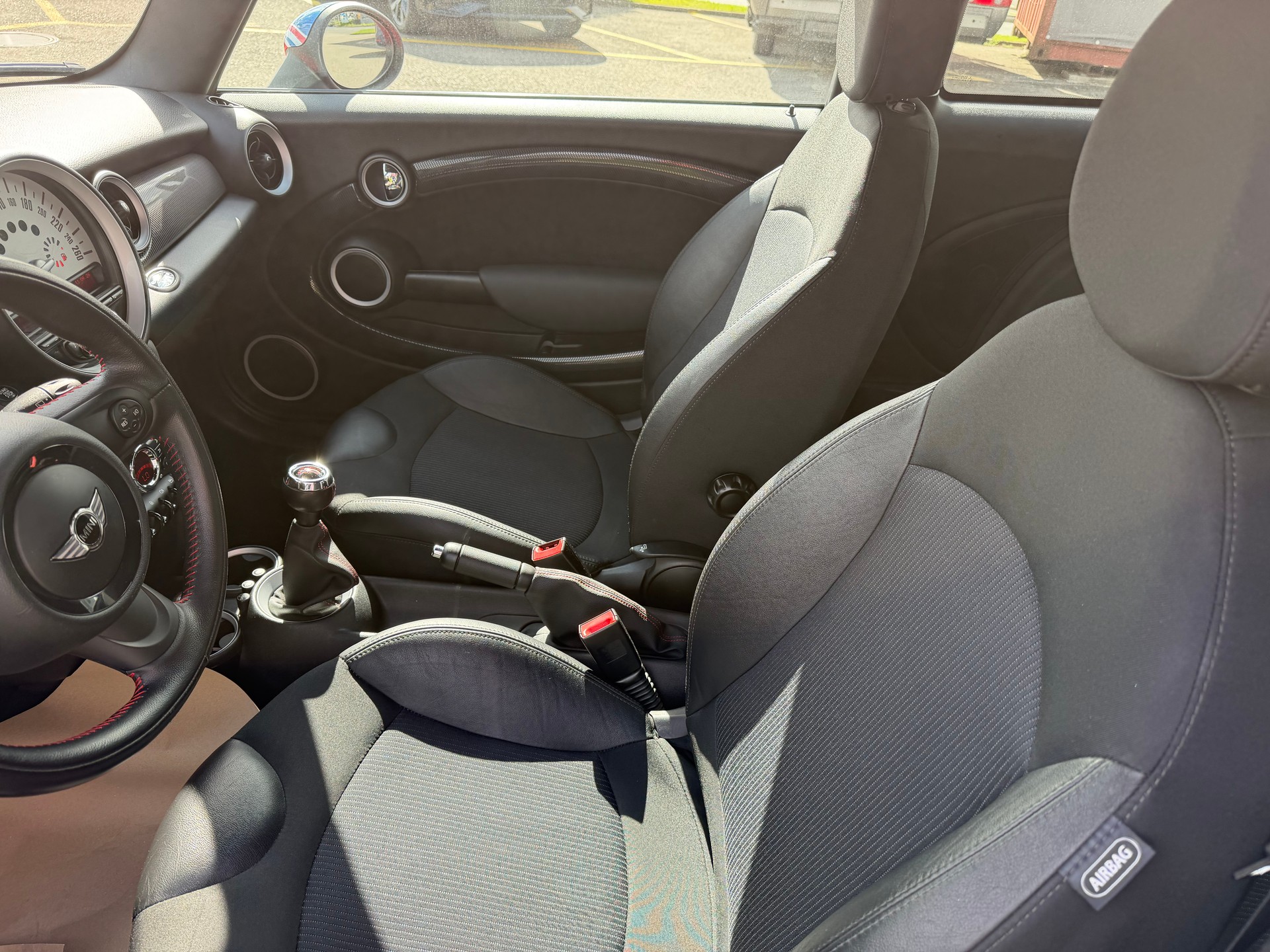 MINI Cooper SD-image-4