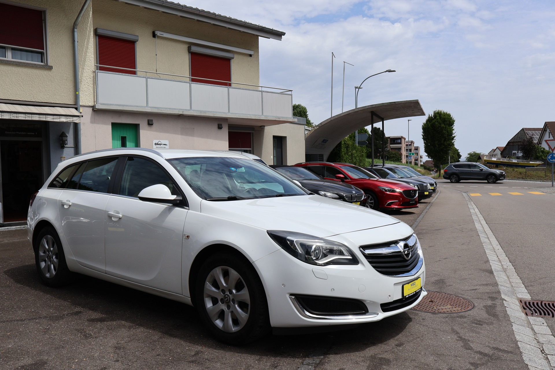 OPEL Insignia Sports Tourer 2.0 CDTI Edition Automatic-image-2