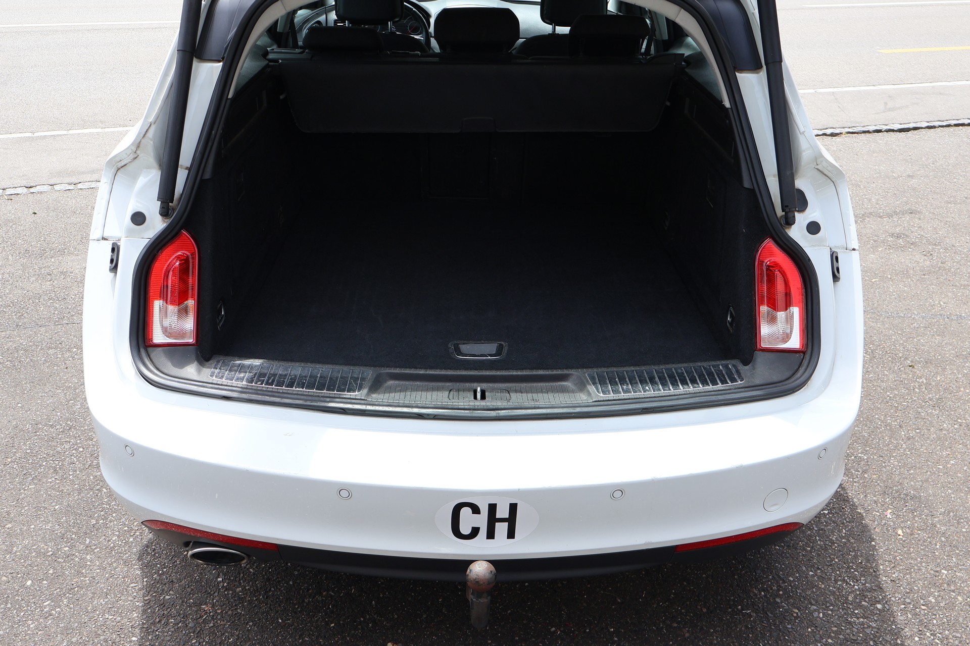 OPEL Insignia Sports Tourer 2.0 CDTI Edition Automatic-image-8