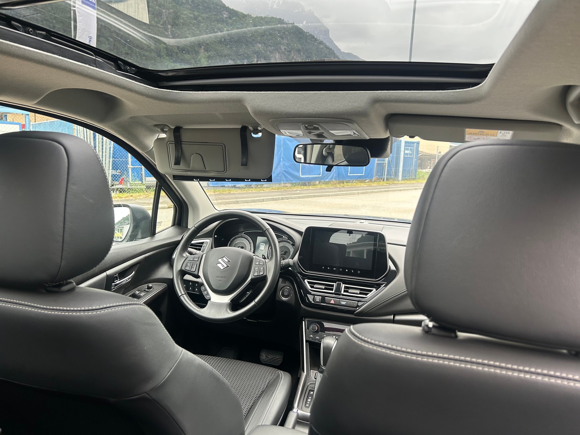 SUZUKI Suzuki S-Cross 1.4T 4x4 Piz Sulai-image-2