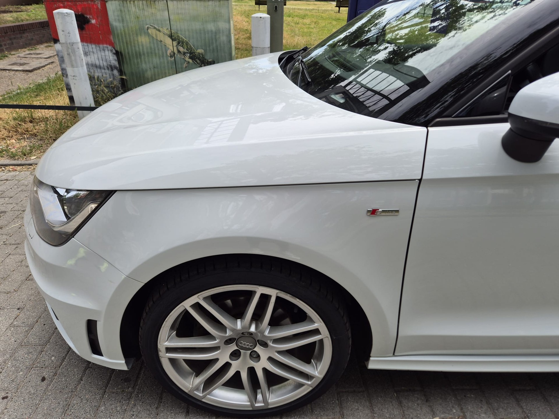 AUDI 1.4 TFSI Ambition S-Tronic-image-3