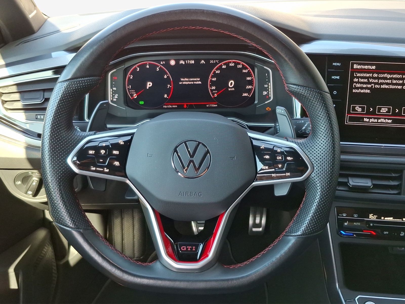 VW Polo 2.0 TSI GTI DSG-image-9
