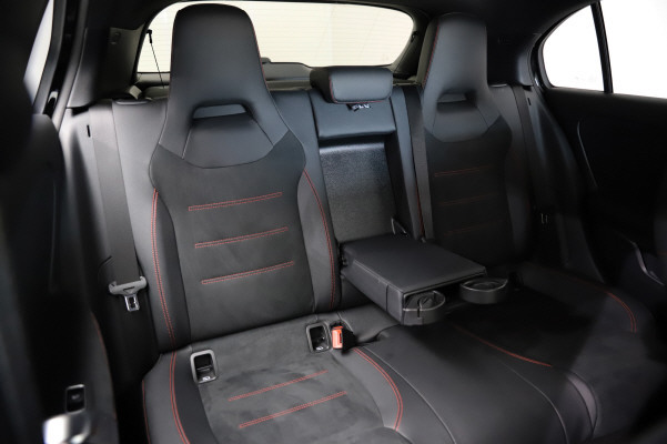 MERCEDES-BENZ A 250 4Matic 8G-DCT-image-10