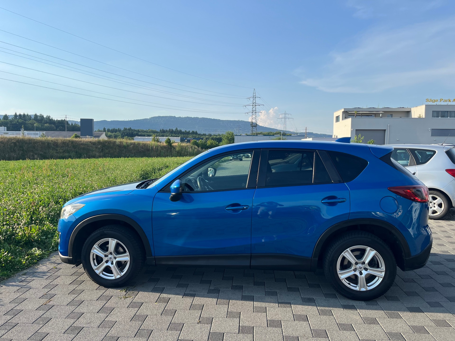 MAZDA CX-5 2.2 D Ambition AWD Automatic-image-4
