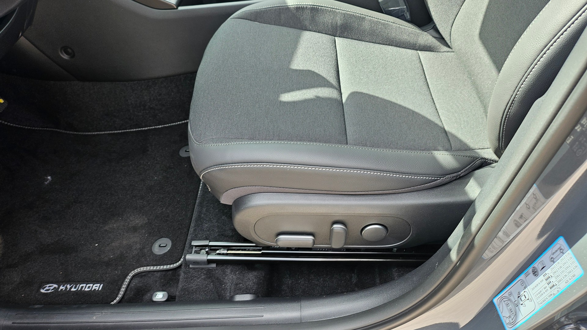 HYUNDAI Kona 1.6 T-GDi Amplia 4WD DCT-image-12