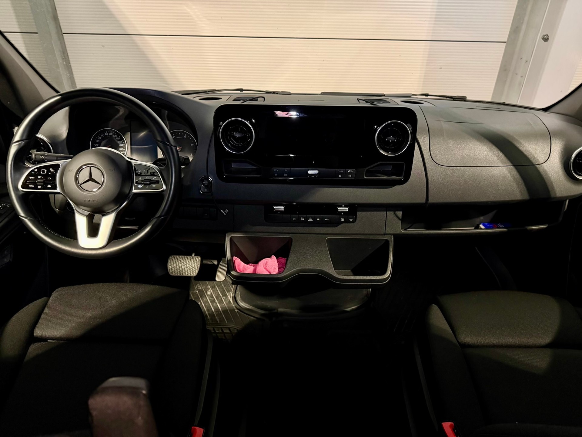 MERCEDES-BENZ 419 CDI 4x4-image-2