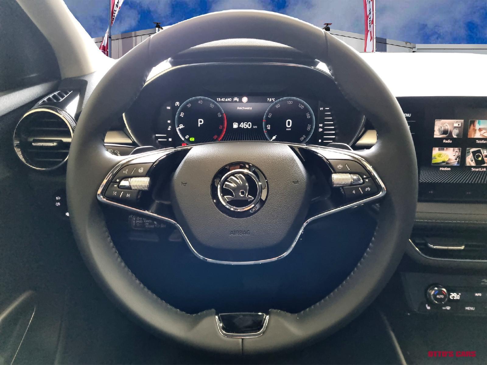 SKODA Fabia 1.0 TSI Style DSG *Schweizer-Fahrzeug*Navigationssystem Amundsen* 0-image-3