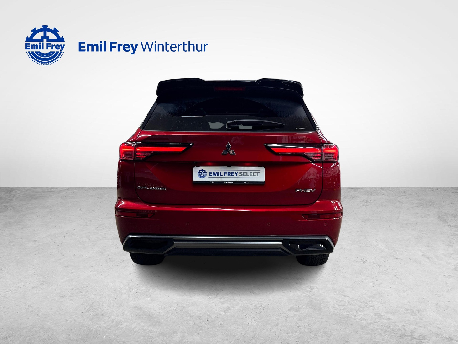 MITSUBISHI Outlander 2.4 PHEV Instyle 4x4-image-3