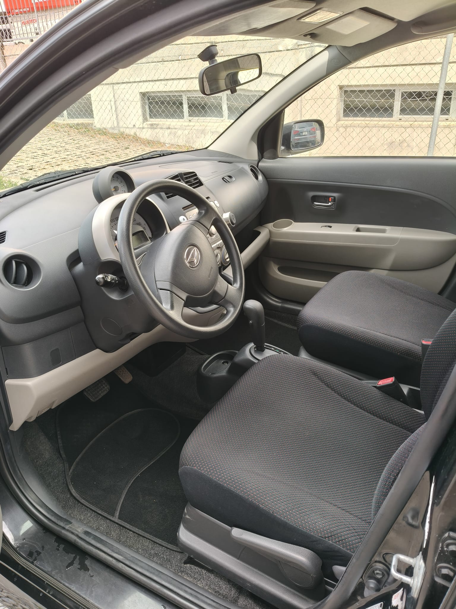 DAIHATSU Sirion 1.3 S eco-4WD-image-7