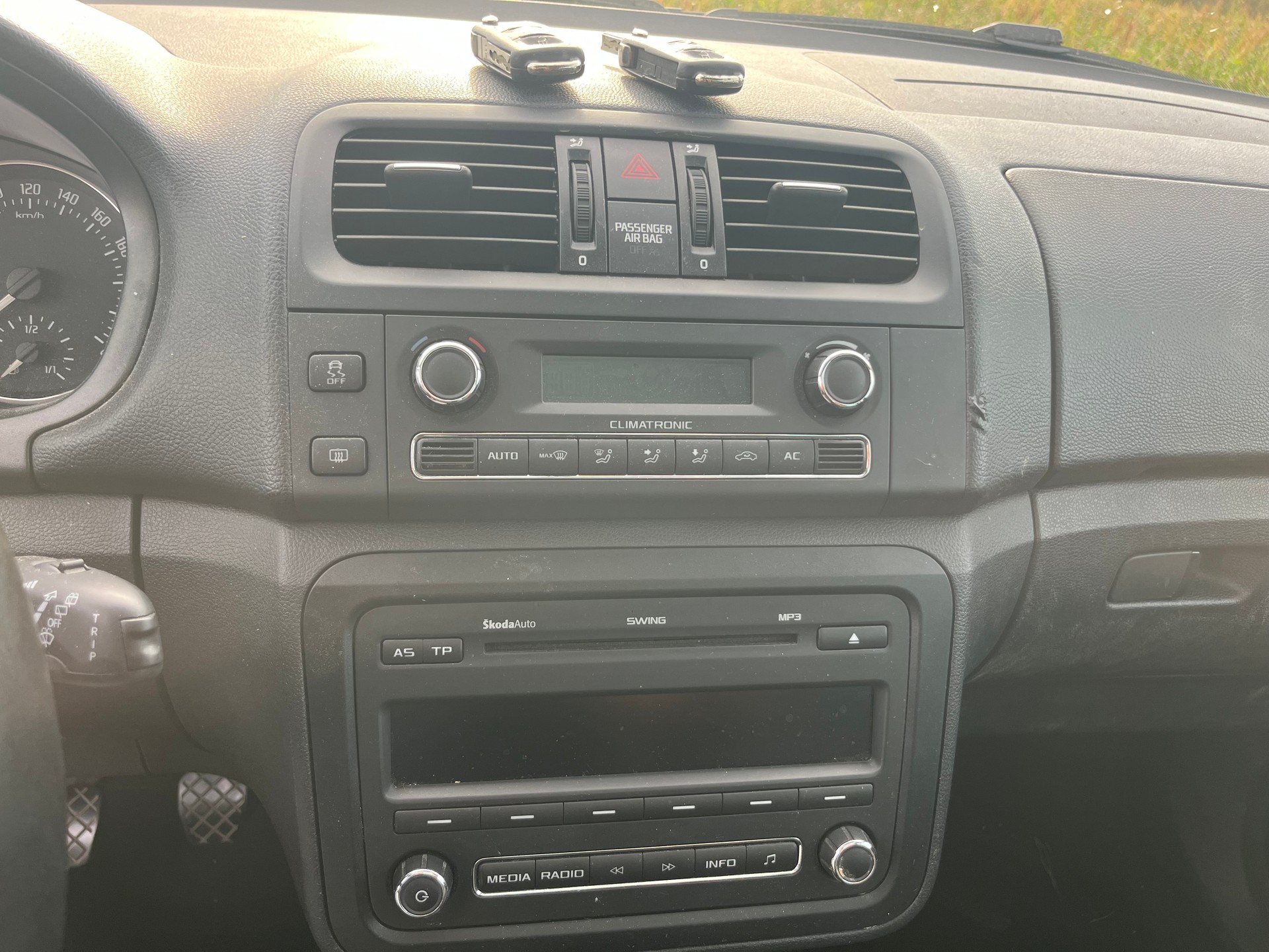 SKODA Roomster 1.2 TSI Style-image-12