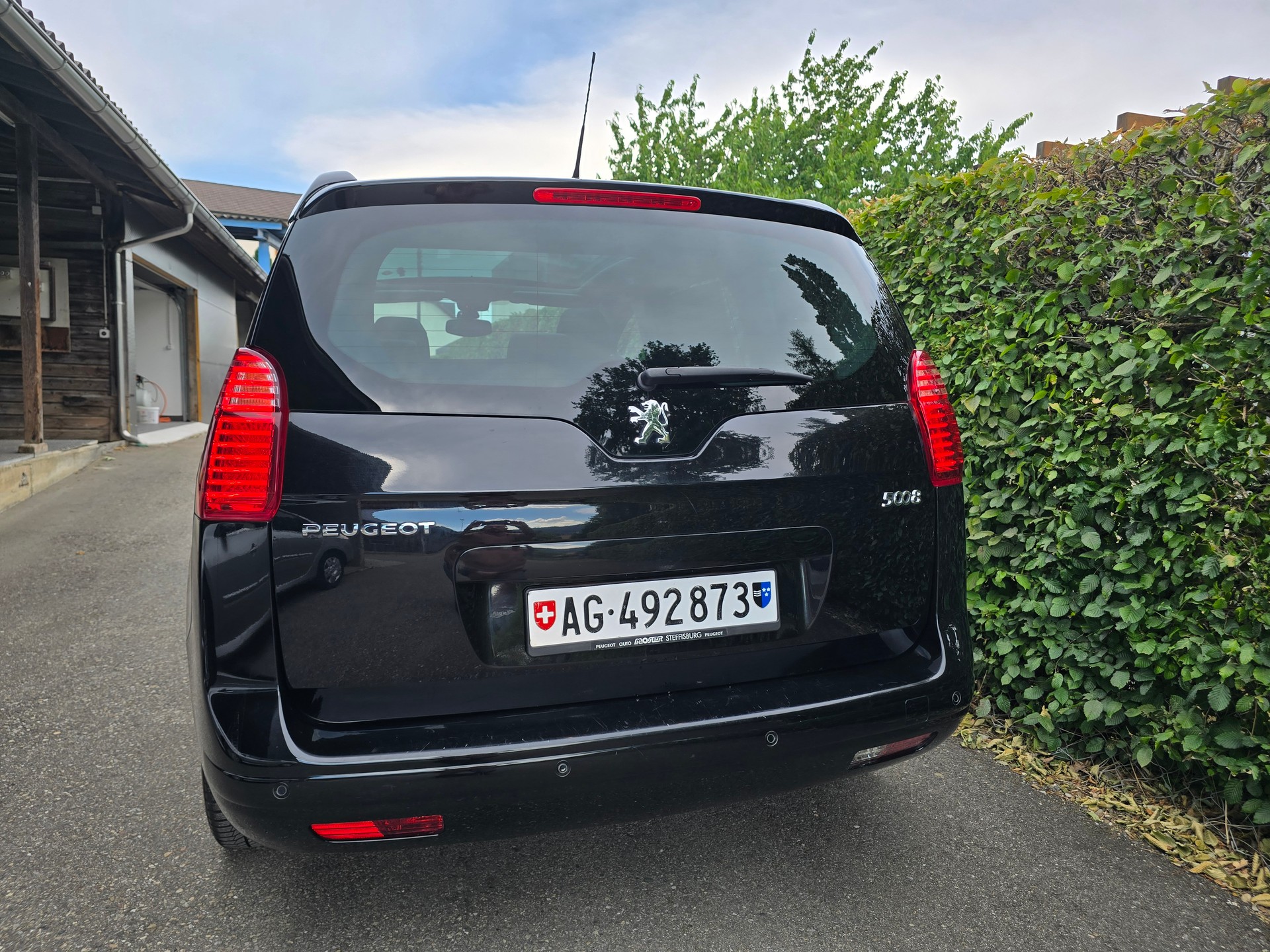 PEUGEOT 5008 2.0 HDI Business-image-4