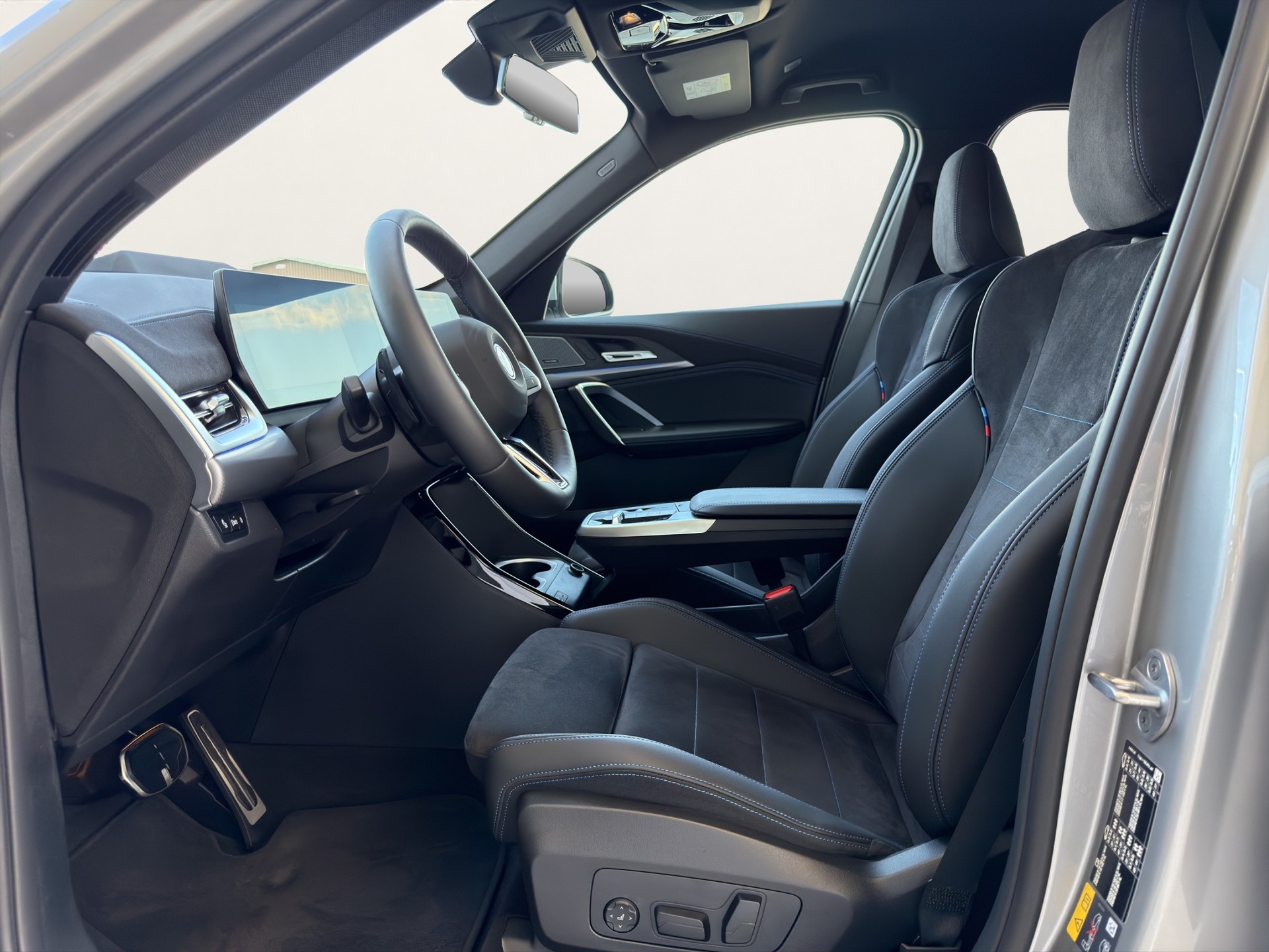 BMW X1 xDrive 30e M Sport-image-9