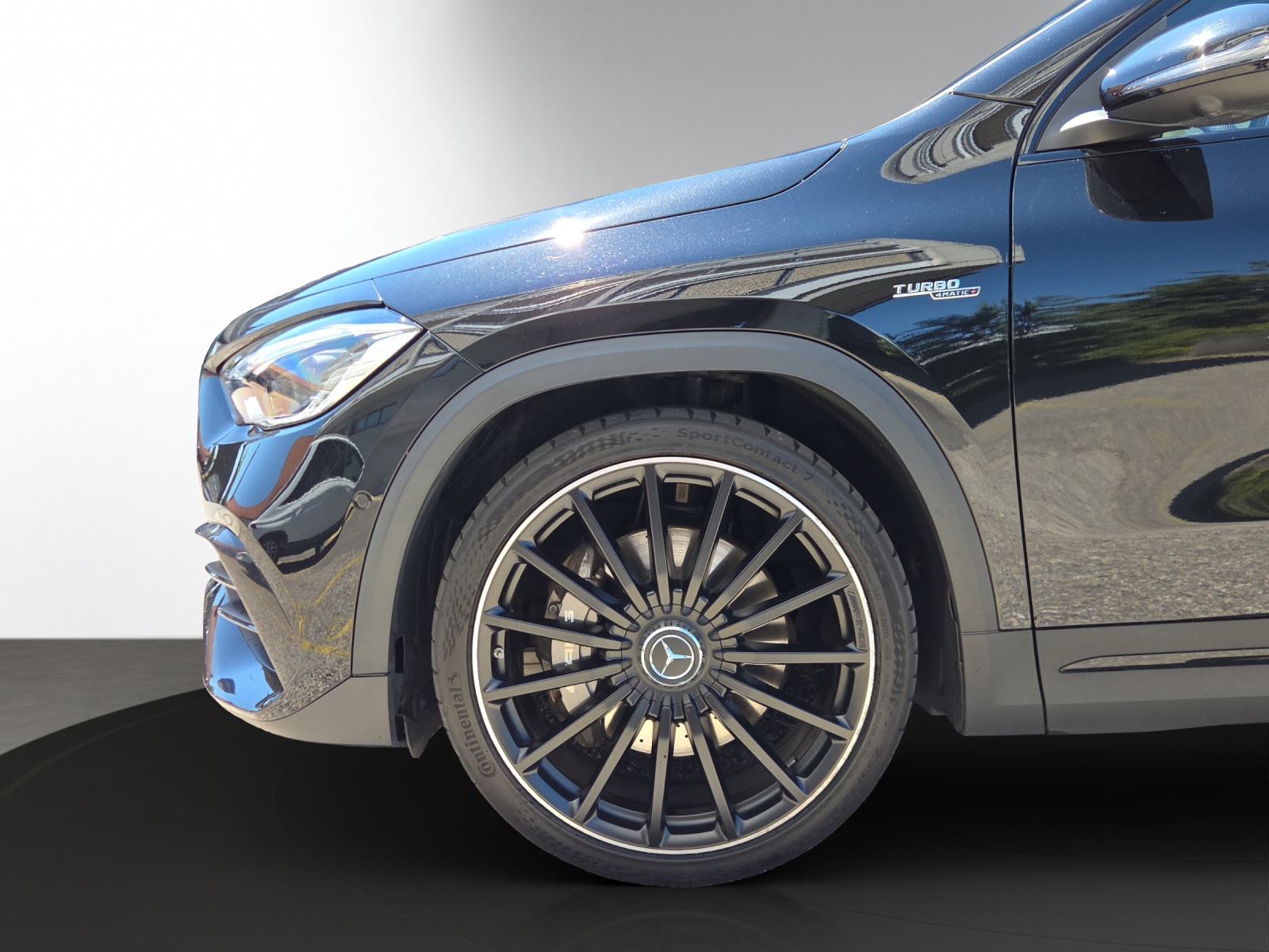 Image MERCEDES-BENZ GLA-45-AMG GLA 45 AMG 4Matic+ 8G-Speedshift DCT