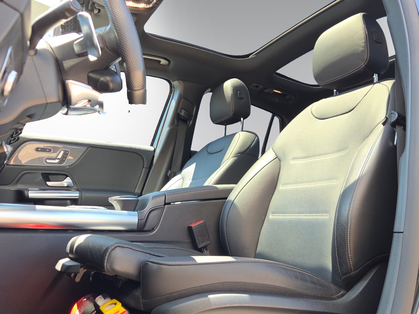 Image MERCEDES-BENZ GLA-45-AMG GLA 45 AMG 4Matic+ 8G-Speedshift DCT